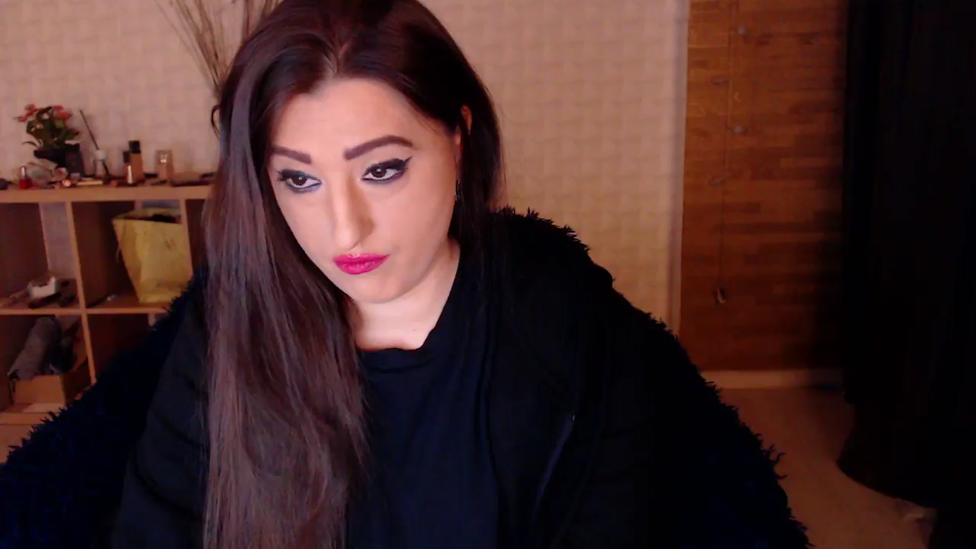 Gallery image thumbnail from HotRebbecca's myfreecams stream on, 10/19/2024, 02:51 image 10 of 20