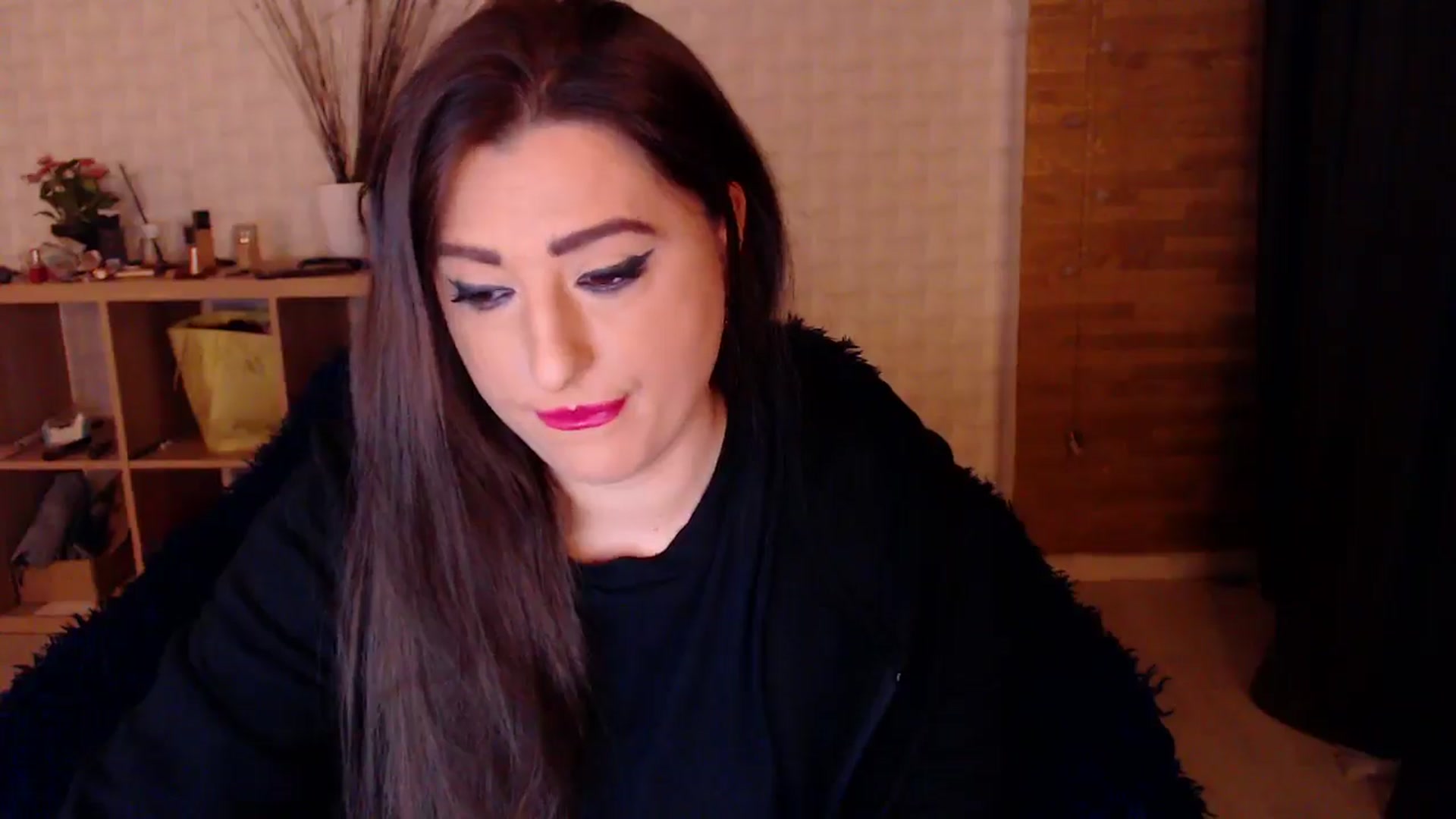 Gallery image thumbnail from HotRebbecca's myfreecams stream on, 10/19/2024, 02:51 image 11 of 20