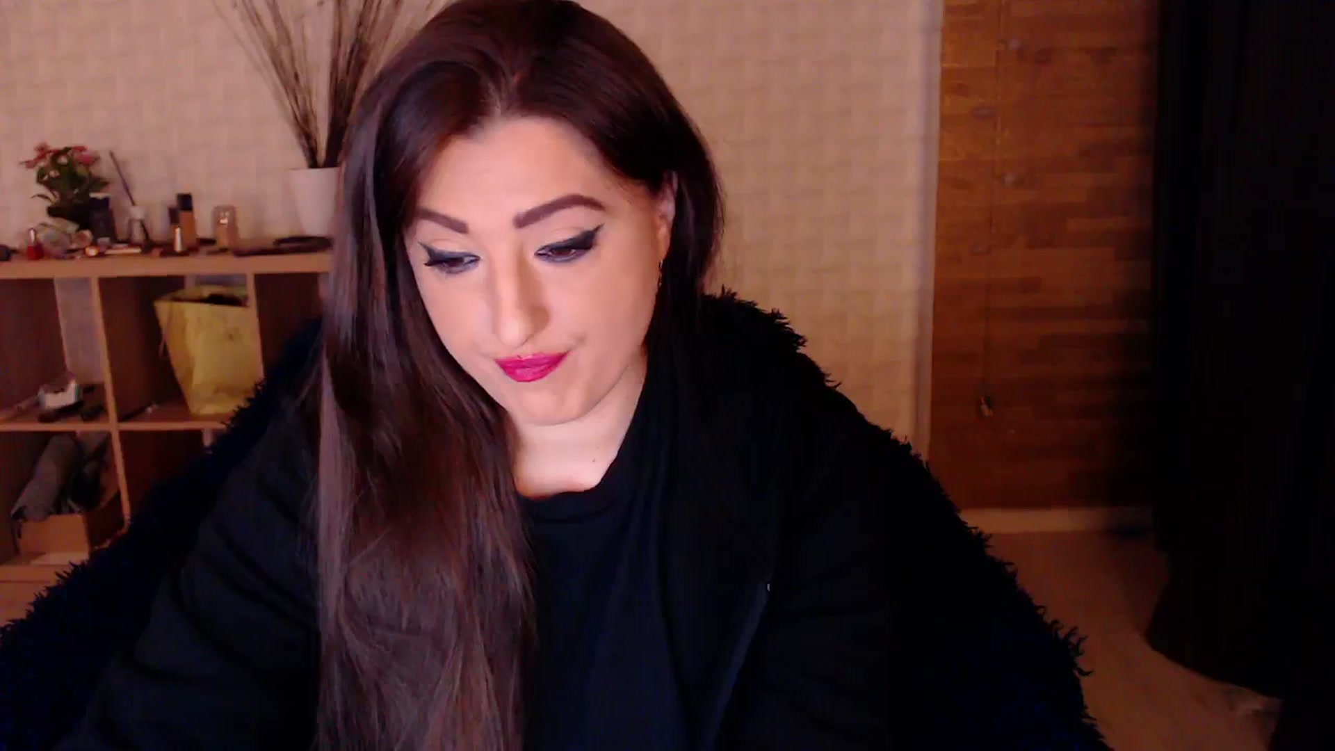 Gallery image thumbnail from HotRebbecca's myfreecams stream on, 10/19/2024, 02:51 image 2 of 20