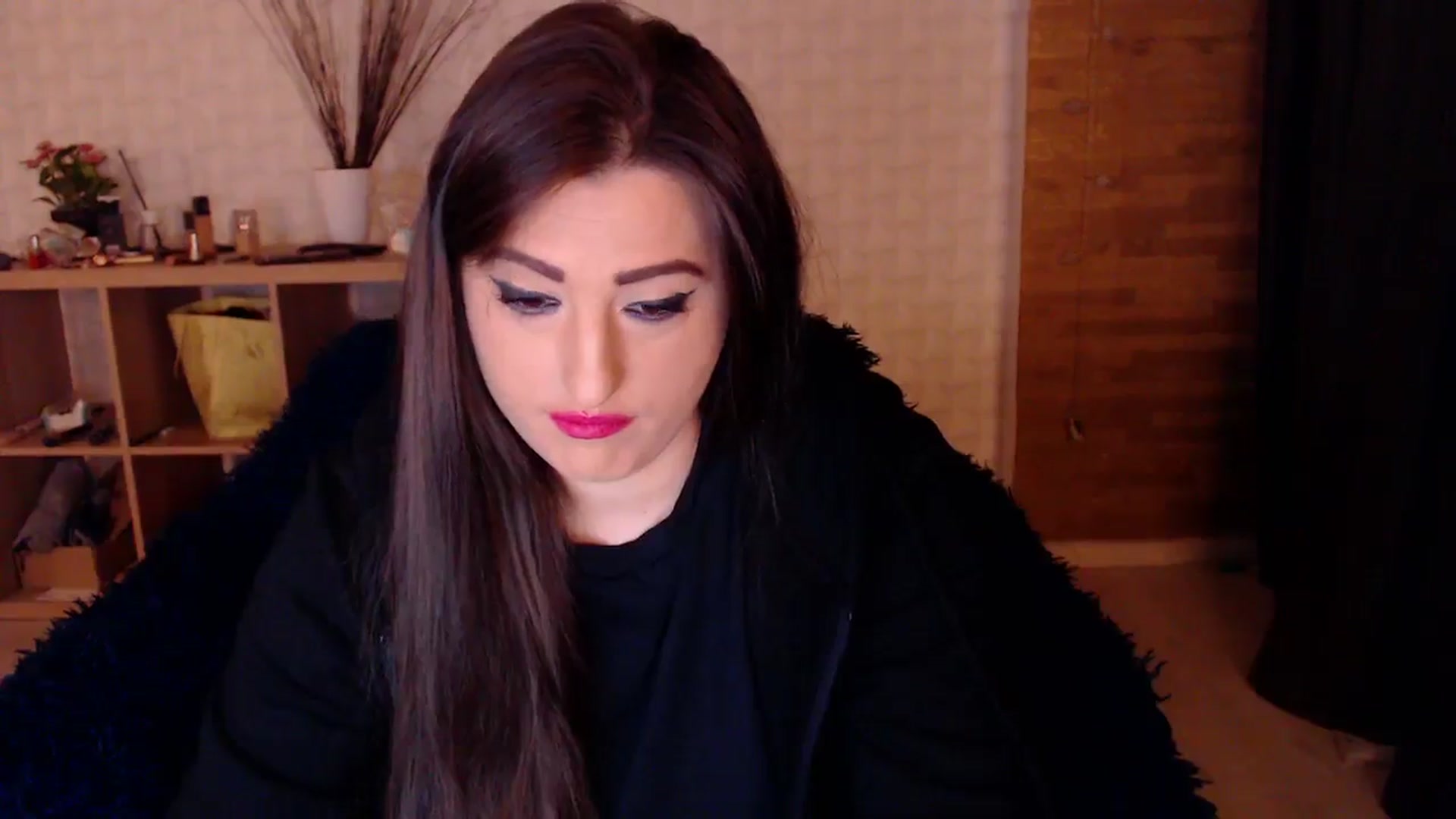 Gallery image thumbnail from HotRebbecca's myfreecams stream on, 10/19/2024, 02:51 image 16 of 20