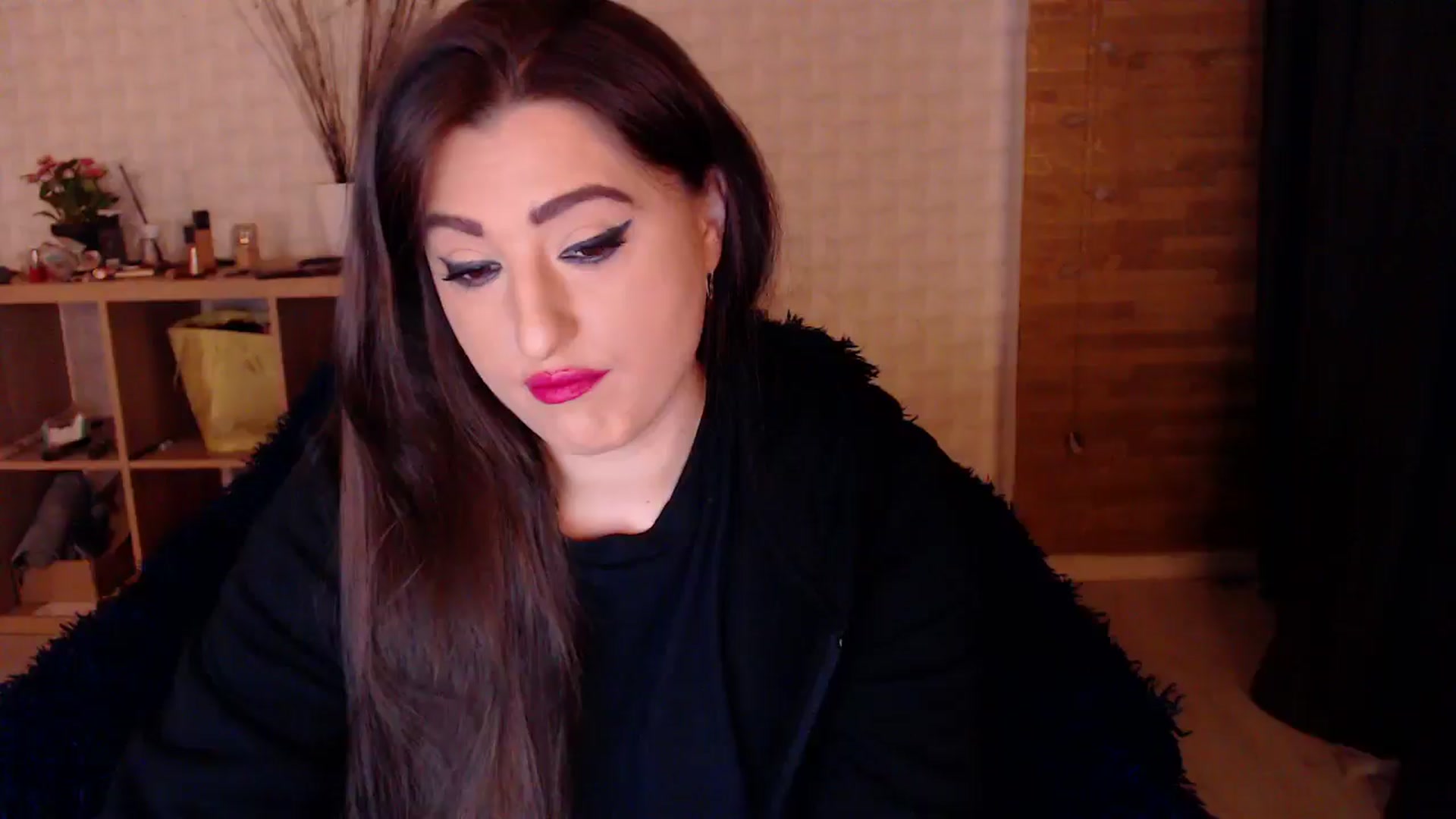 Gallery image thumbnail from HotRebbecca's myfreecams stream on, 10/19/2024, 02:51 image 1 of 20