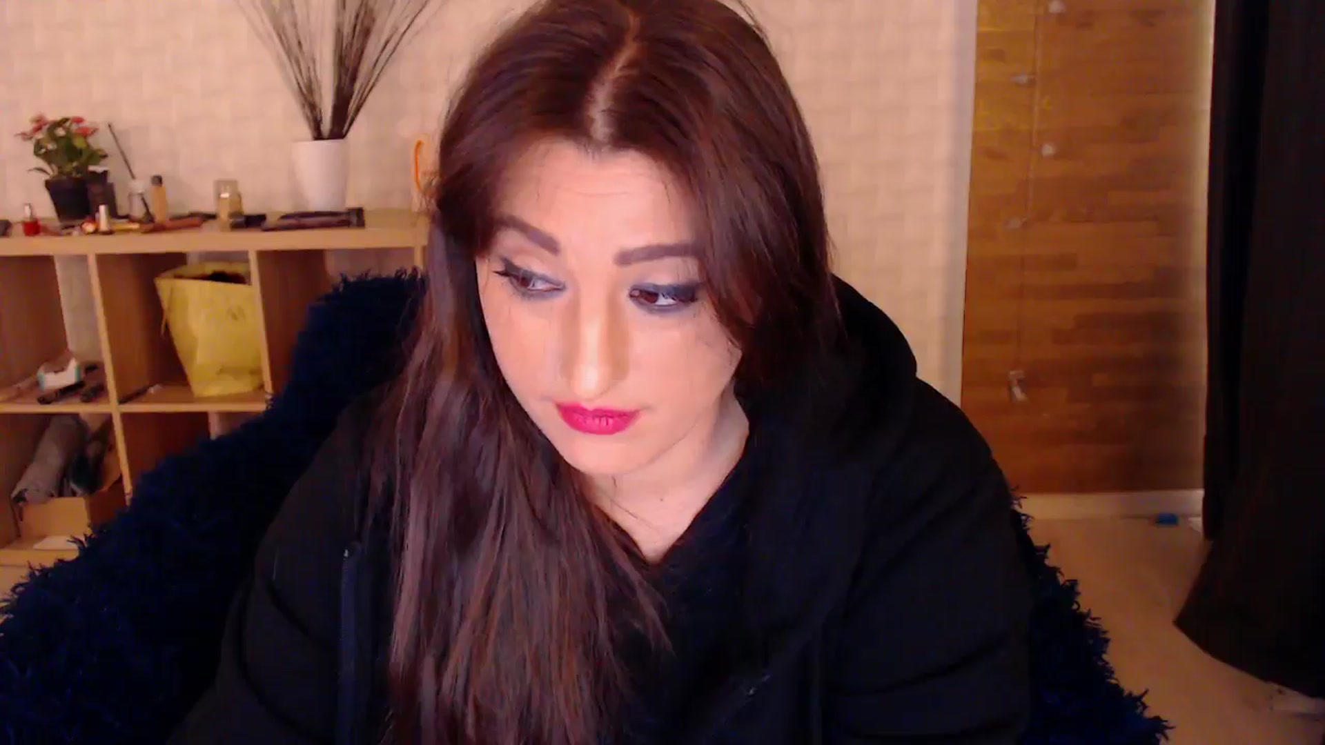 Gallery image thumbnail from HotRebbecca's myfreecams stream on, 10/20/2024, 06:46 image 10 of 20