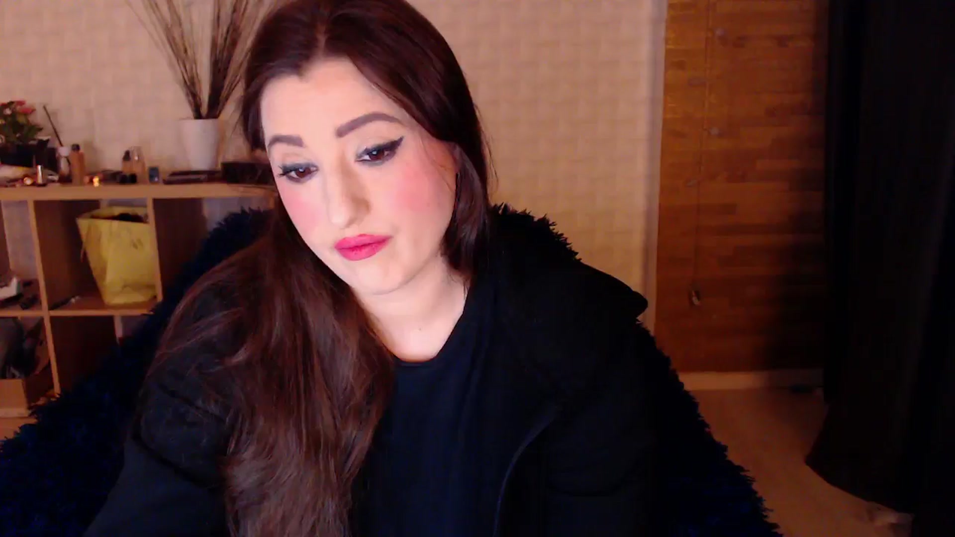 Gallery image thumbnail from HotRebbecca's myfreecams stream on, 10/21/2024, 03:24 image 7 of 20