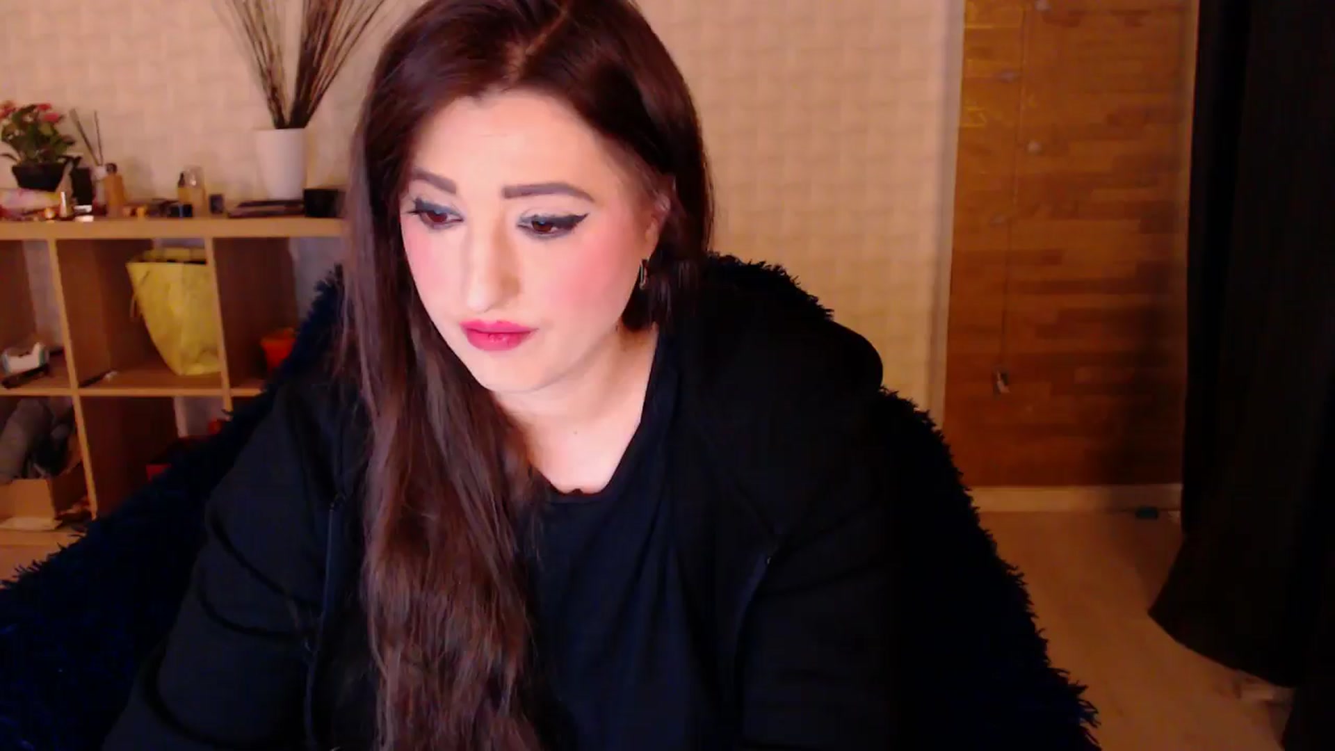 Gallery image thumbnail from HotRebbecca's myfreecams stream on, 10/21/2024, 06:51 image 6 of 20