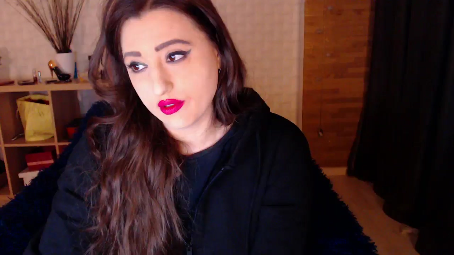Gallery image thumbnail from HotRebbecca's myfreecams stream on, 10/23/2024, 05:47 image 4 of 20