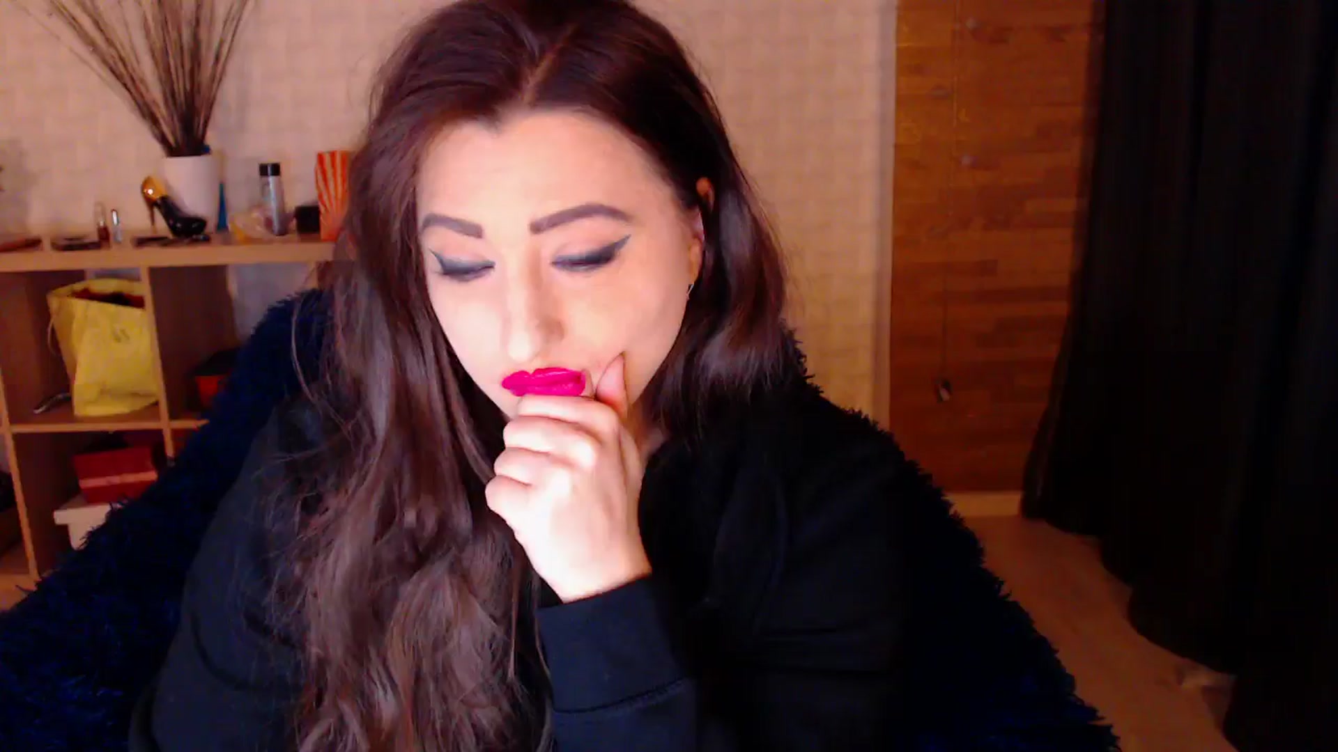 Gallery image thumbnail from HotRebbecca's myfreecams stream on, 10/23/2024, 05:47 image 1 of 20