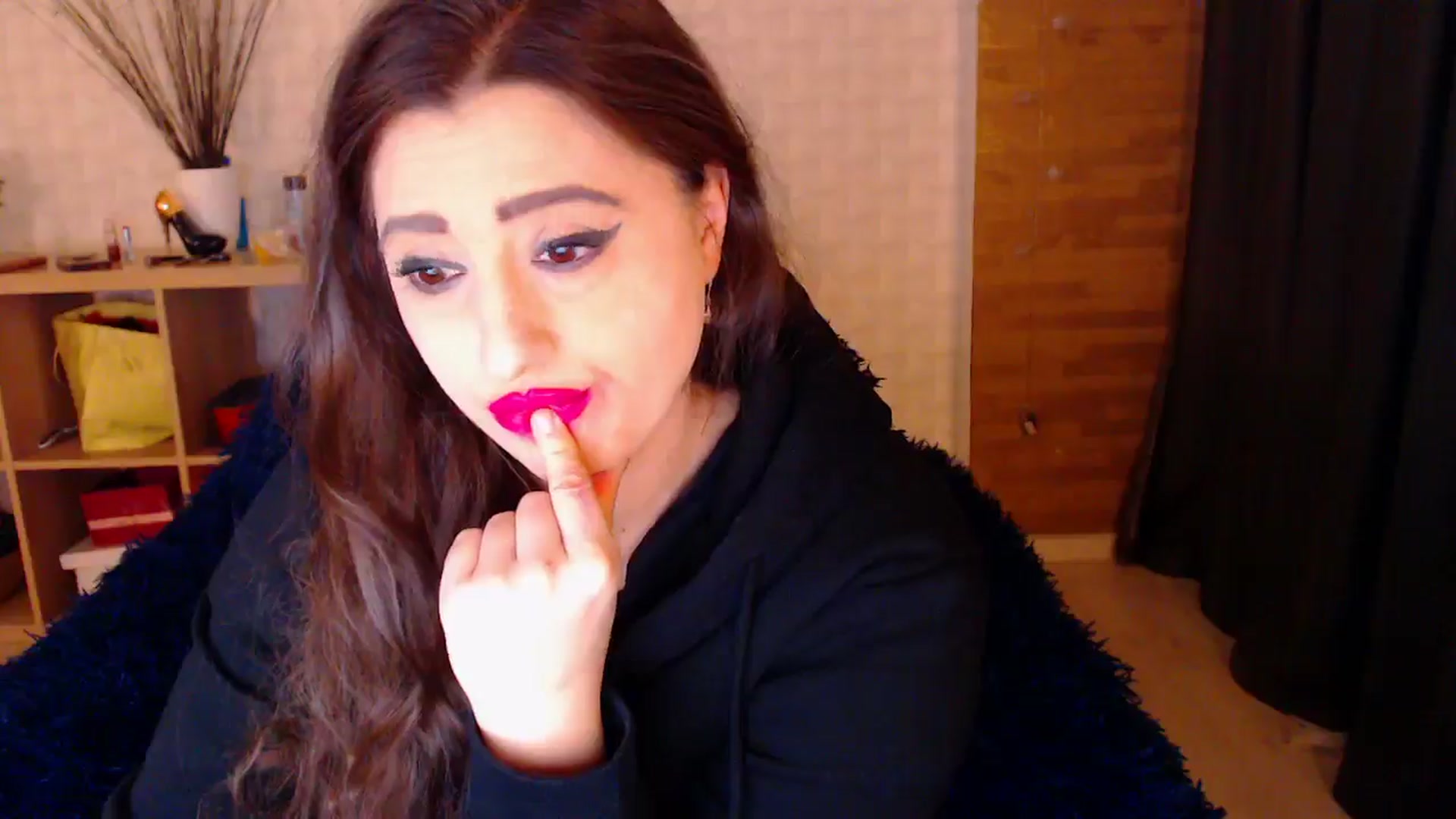 Gallery image thumbnail from HotRebbecca's myfreecams stream on, 10/23/2024, 06:44 image 7 of 20