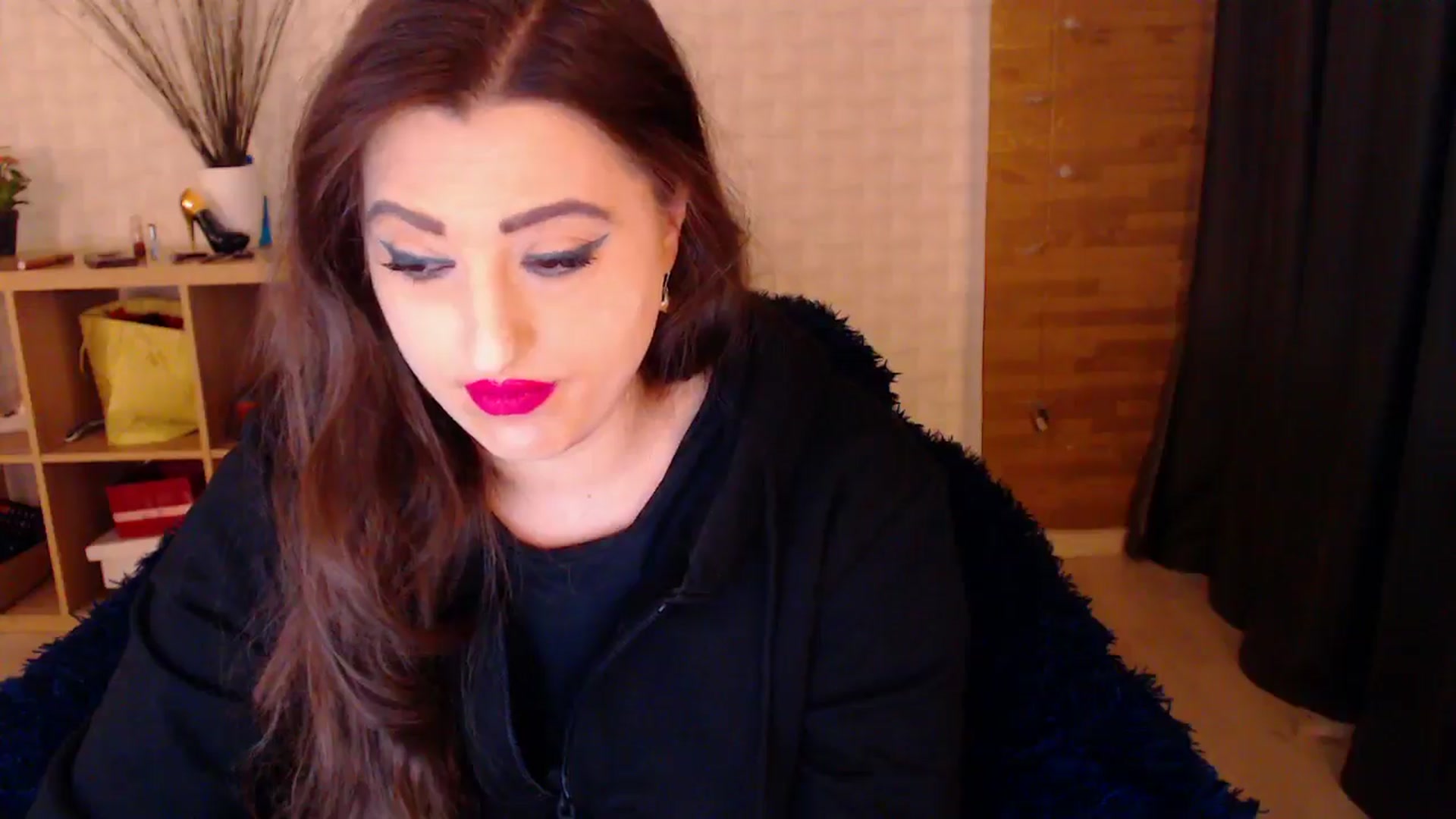 Gallery image thumbnail from HotRebbecca's myfreecams stream on, 10/23/2024, 06:44 image 13 of 20