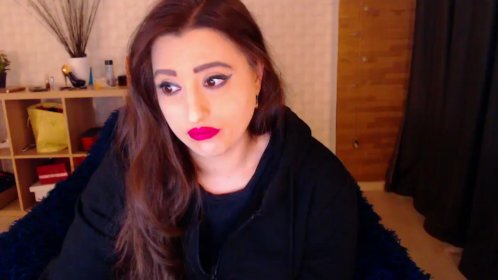 Gallery image thumbnail from HotRebbecca's myfreecams stream on, 10/23/2024, 06:44 image 17 of 20