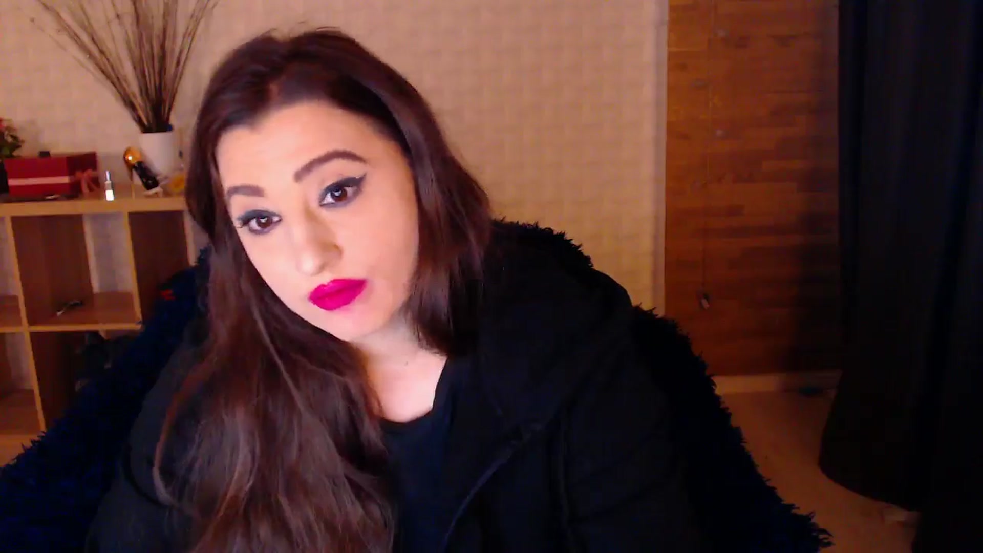 Gallery image thumbnail from HotRebbecca's myfreecams stream on, 10/24/2024, 06:49 image 6 of 20