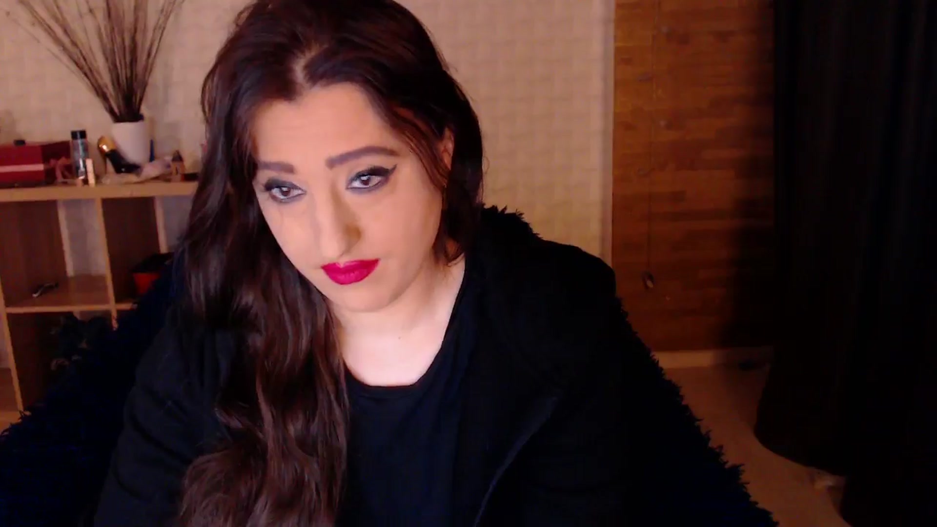 Gallery image thumbnail from HotRebbecca's myfreecams stream on, 10/25/2024, 02:43 image 16 of 20