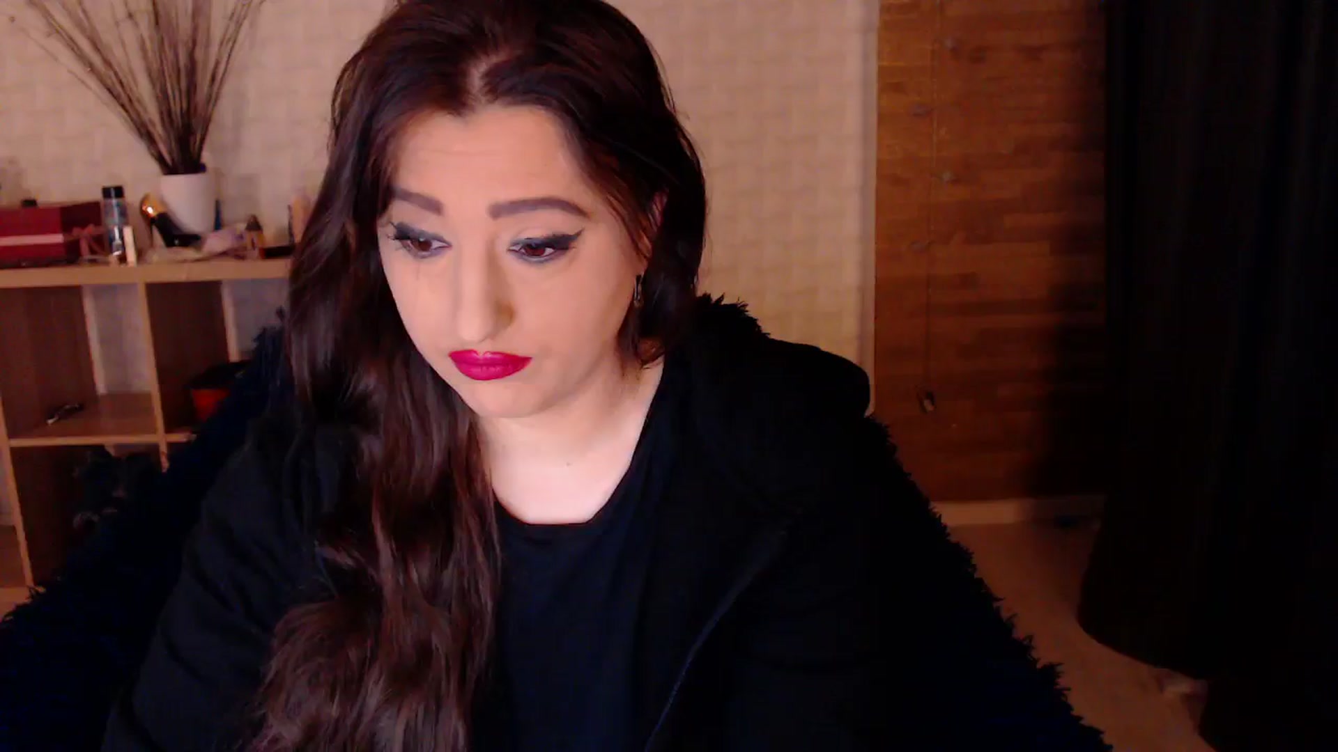 Gallery image thumbnail from HotRebbecca's myfreecams stream on, 10/25/2024, 02:43 image 11 of 20