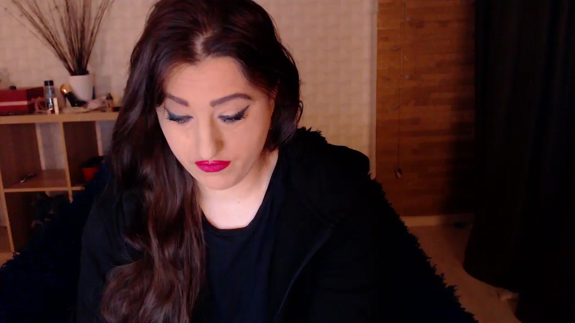 Gallery image thumbnail from HotRebbecca's myfreecams stream on, 10/25/2024, 02:43 image 9 of 20
