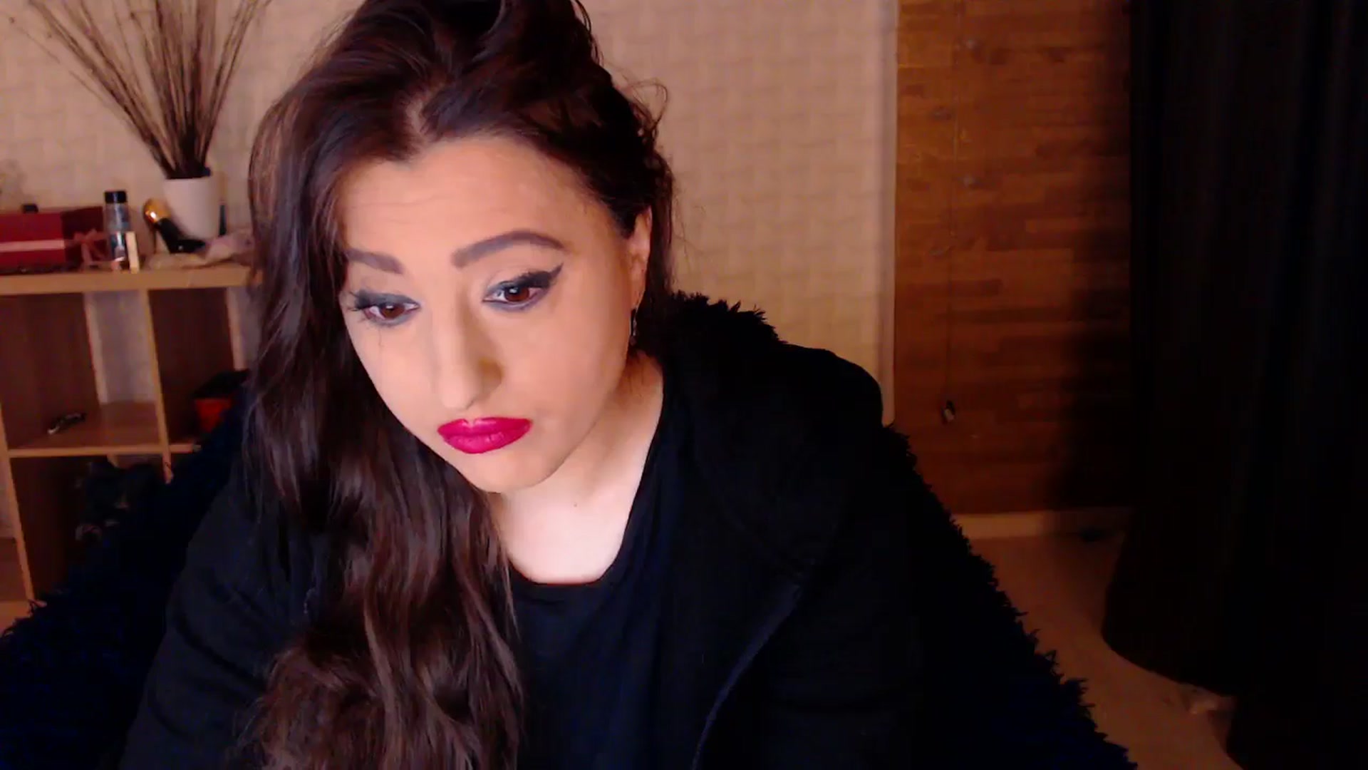 Gallery image thumbnail from HotRebbecca's myfreecams stream on, 10/25/2024, 02:43 image 18 of 20