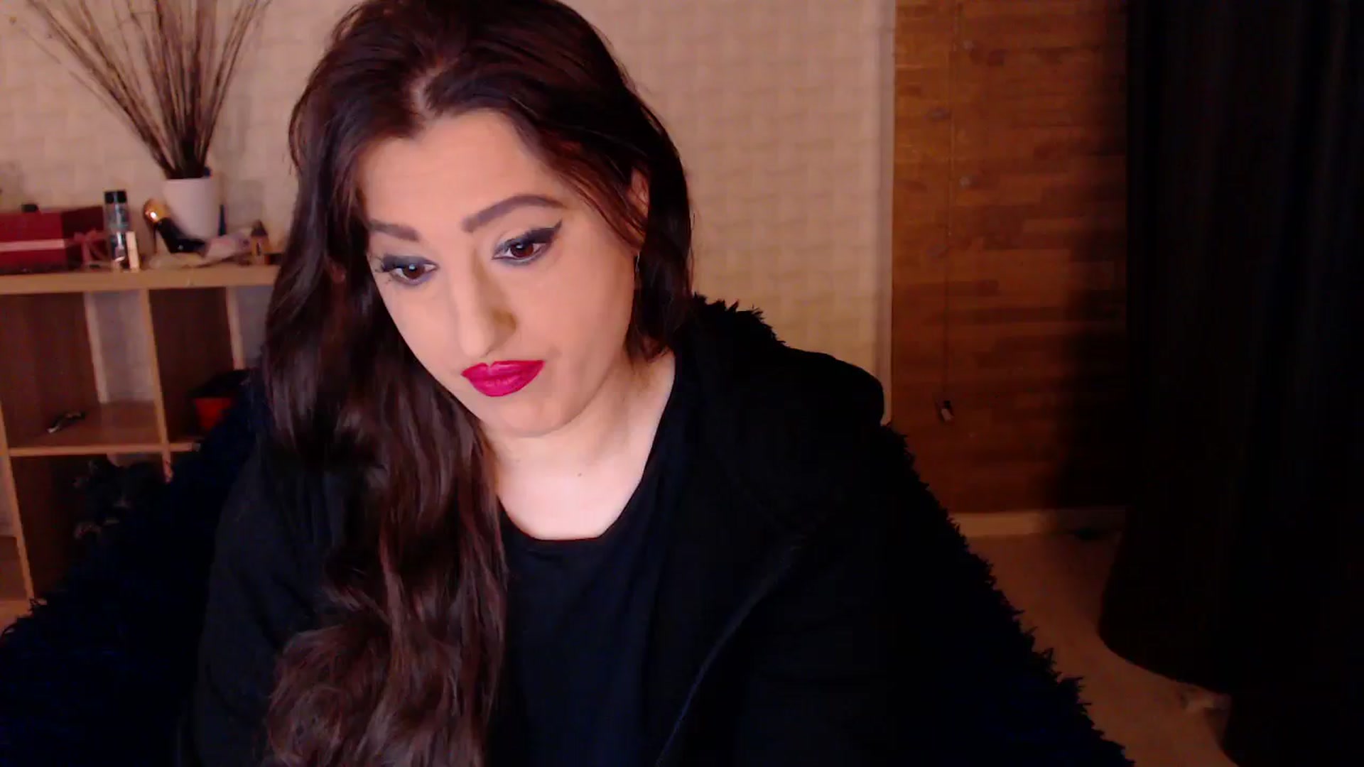 Gallery image thumbnail from HotRebbecca's myfreecams stream on, 10/25/2024, 02:43 image 13 of 20