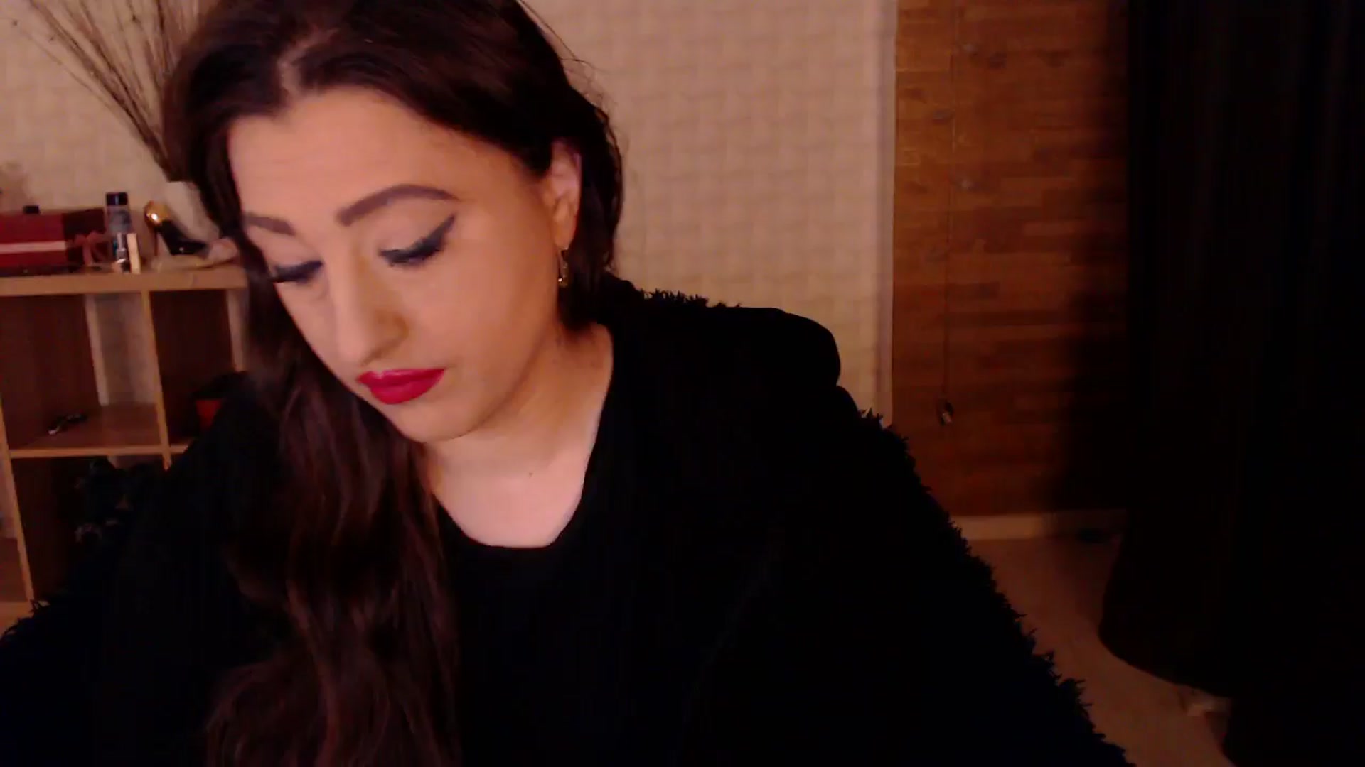 Gallery image thumbnail from HotRebbecca's myfreecams stream on, 10/25/2024, 02:43 image 3 of 20