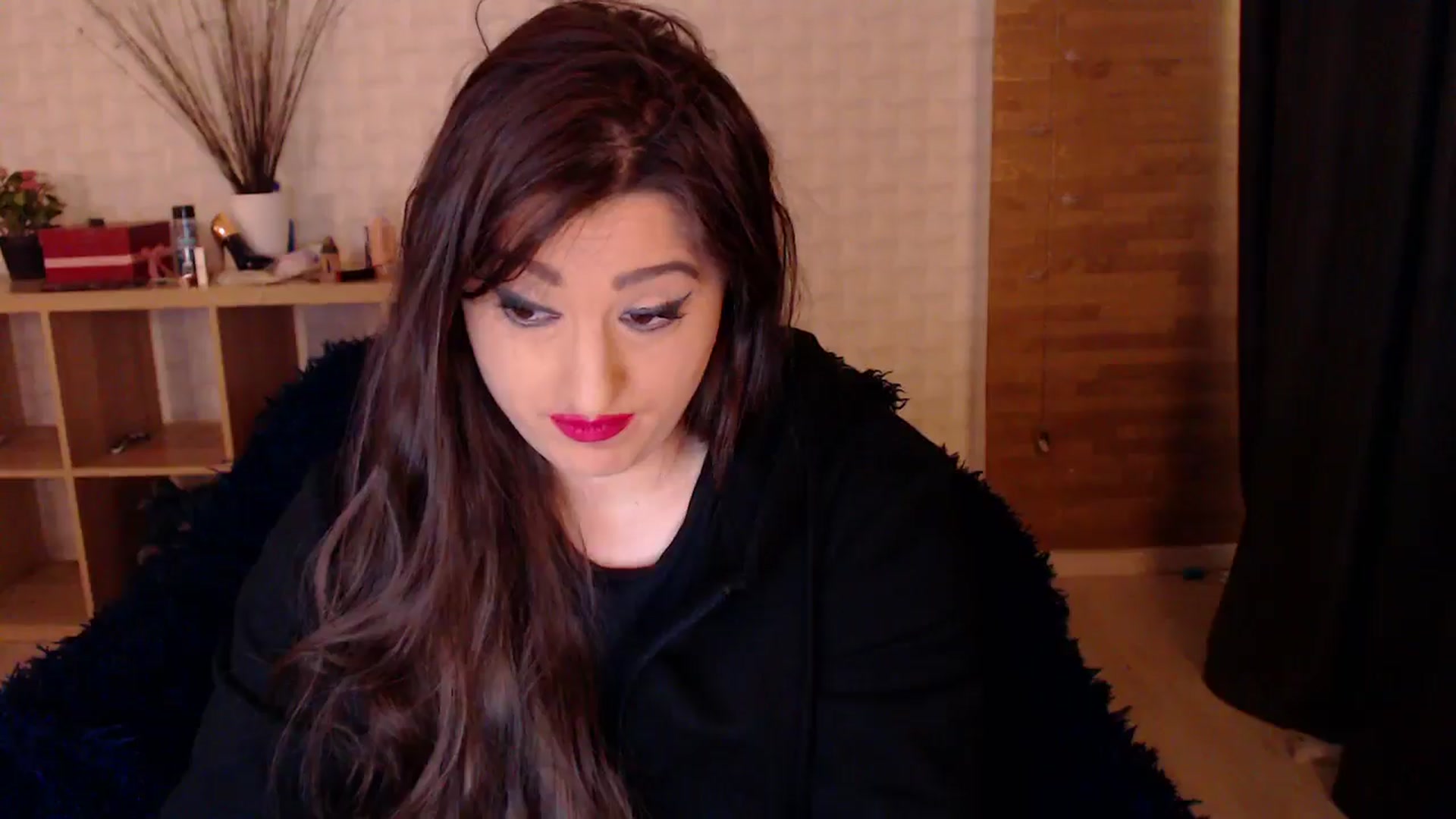 Gallery image thumbnail from HotRebbecca's myfreecams stream on, 10/25/2024, 05:49 image 18 of 20