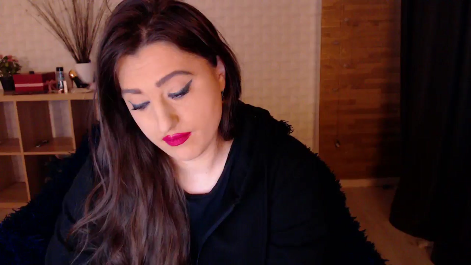Gallery image thumbnail from HotRebbecca's myfreecams stream on, 10/25/2024, 05:49 image 6 of 20