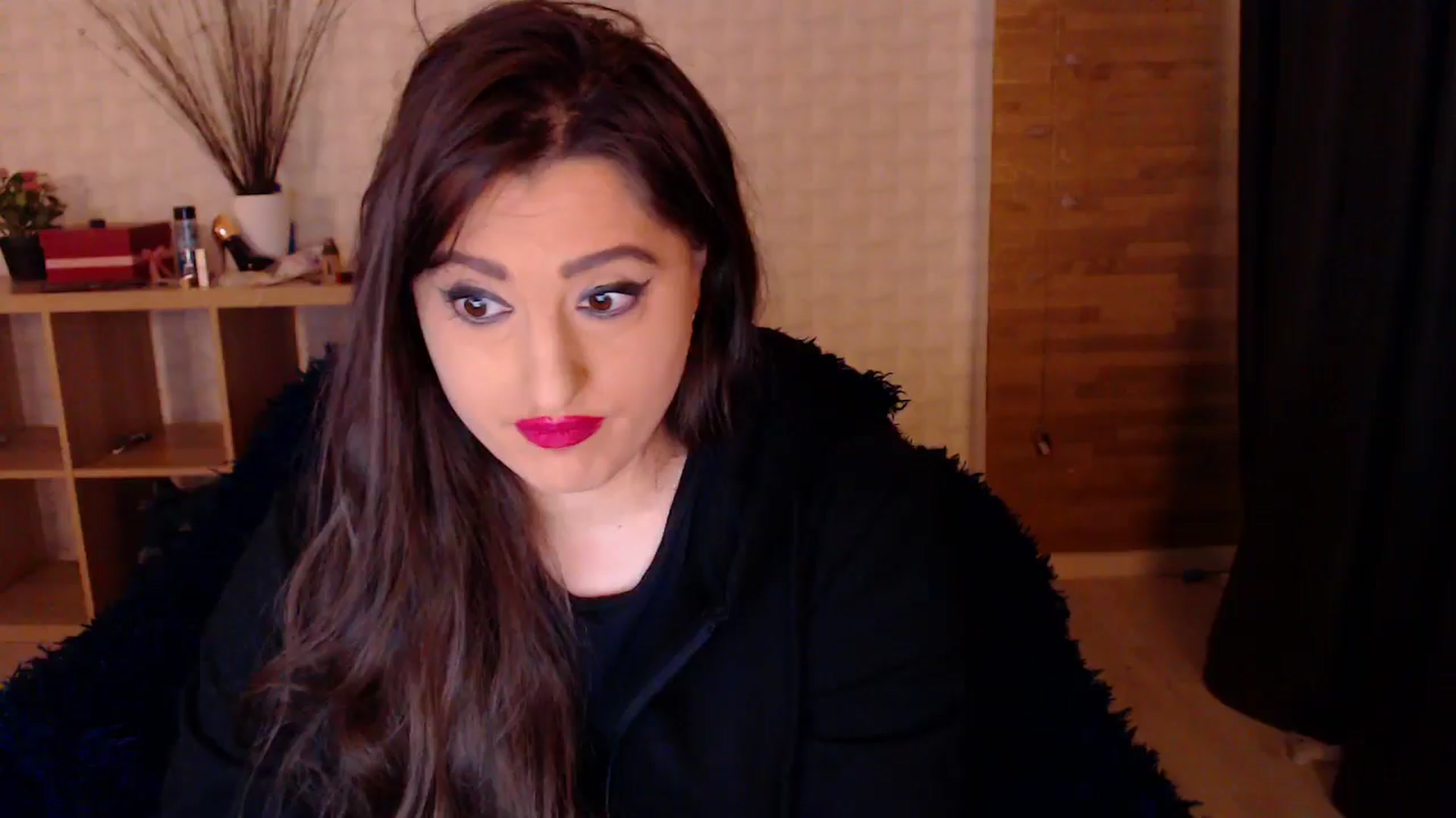 Gallery image thumbnail from HotRebbecca's myfreecams stream on, 10/25/2024, 05:49 image 13 of 20