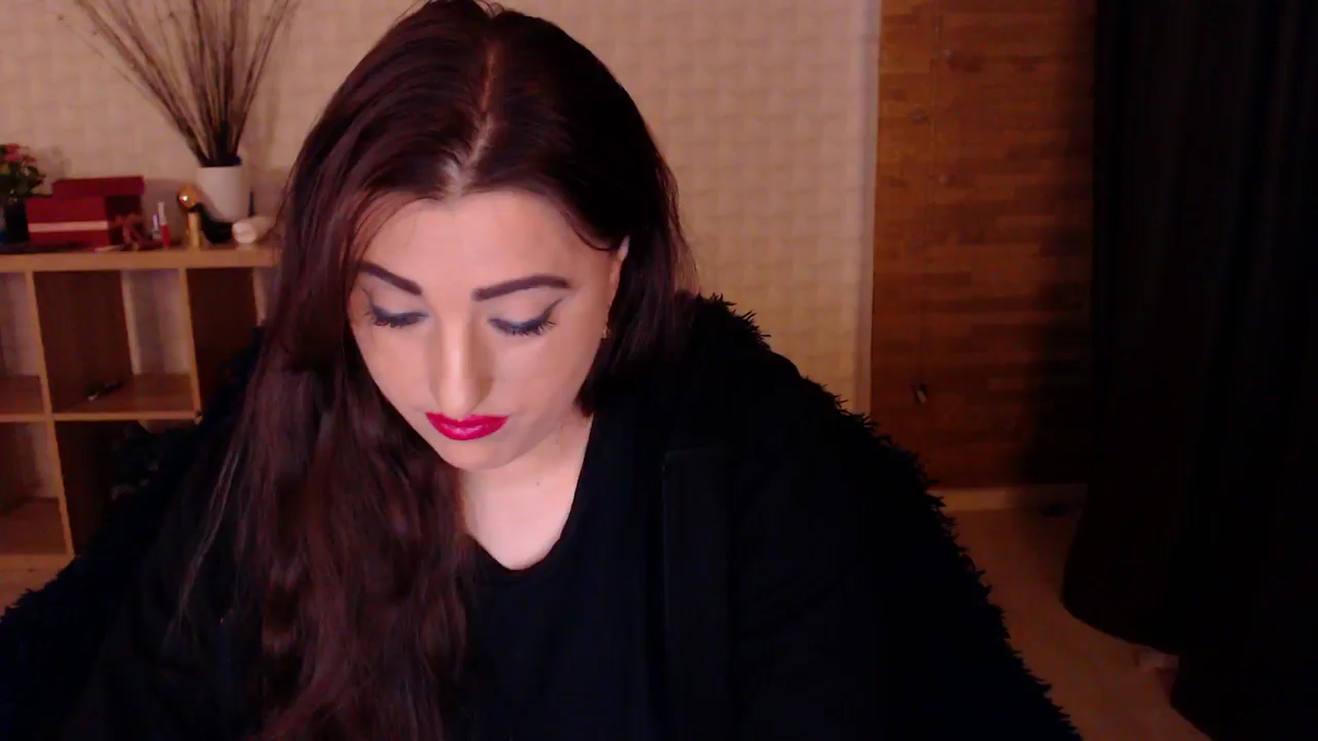 Gallery image thumbnail from HotRebbecca's myfreecams stream on, 10/26/2024, 02:54 image 6 of 20