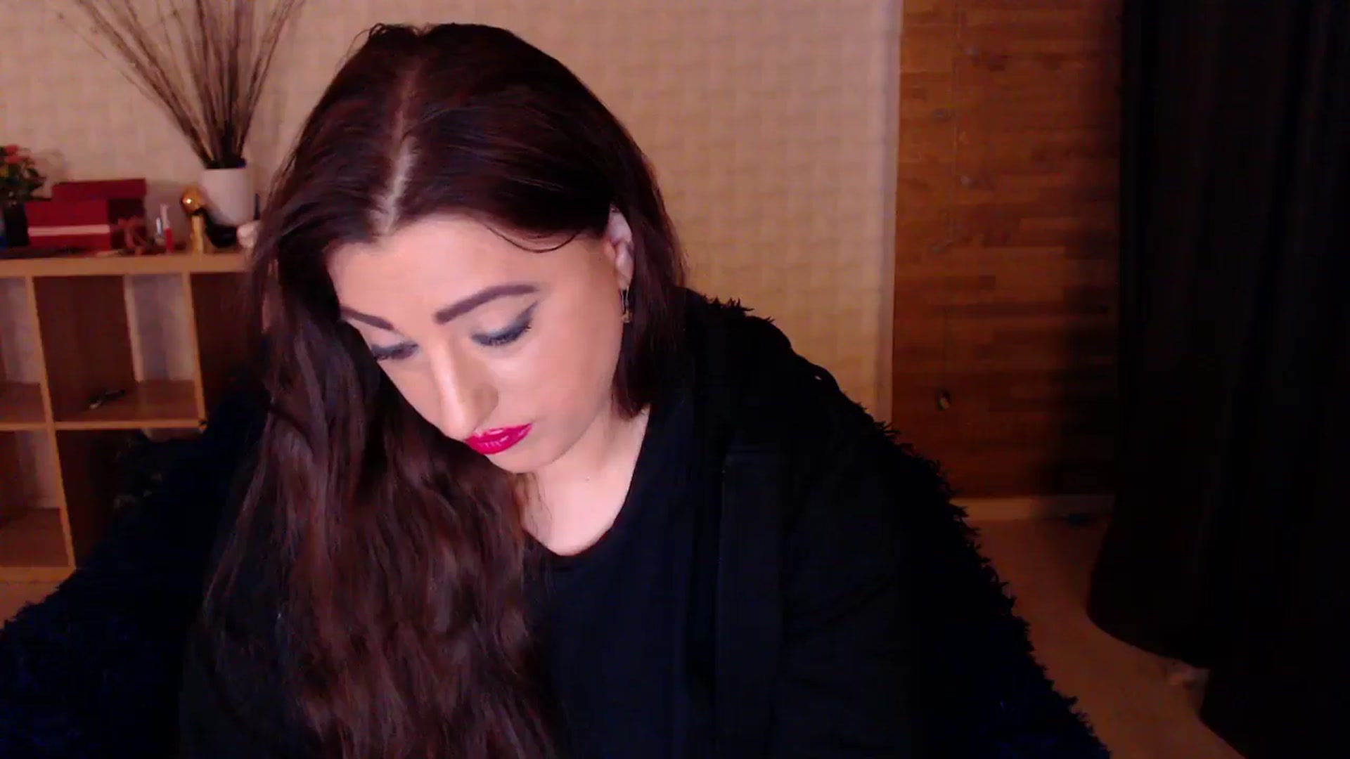 Gallery image thumbnail from HotRebbecca's myfreecams stream on, 10/26/2024, 02:54 image 18 of 20