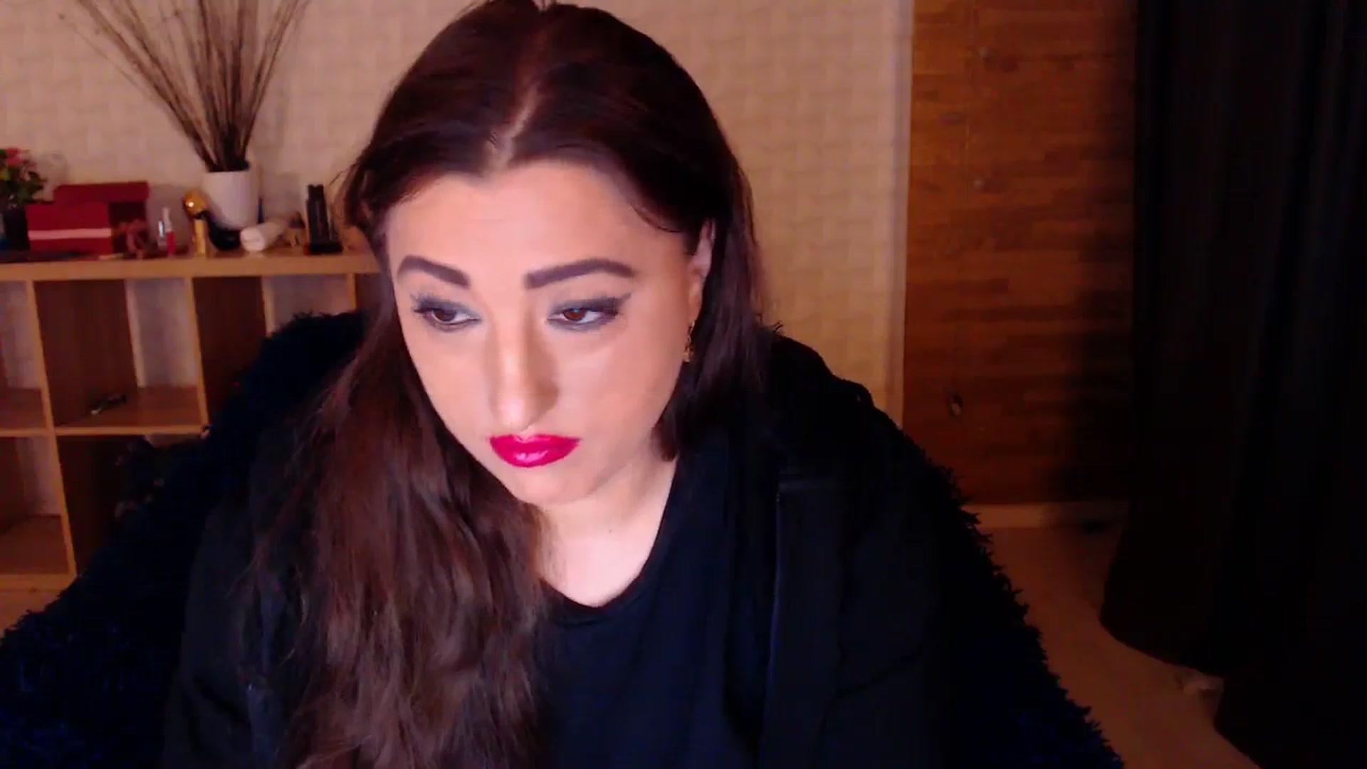 Gallery image thumbnail from HotRebbecca's myfreecams stream on, 10/26/2024, 02:54 image 12 of 20