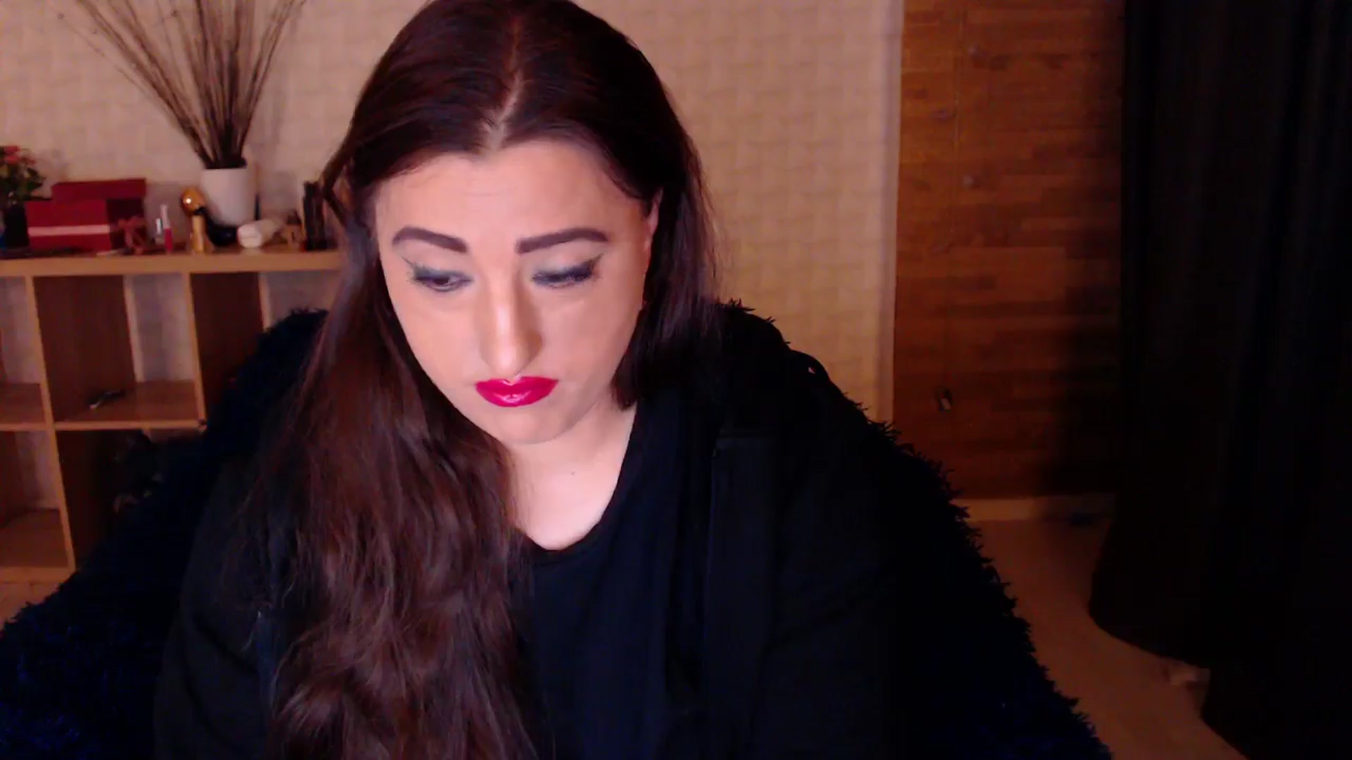 Gallery image thumbnail from HotRebbecca's myfreecams stream on, 10/26/2024, 02:54 image 16 of 20
