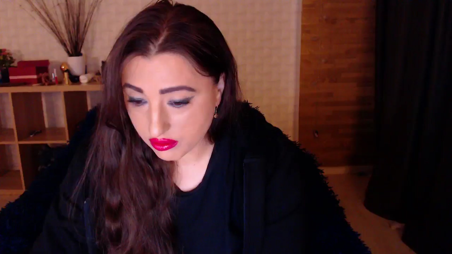 Gallery image thumbnail from HotRebbecca's myfreecams stream on, 10/26/2024, 02:54 image 11 of 20