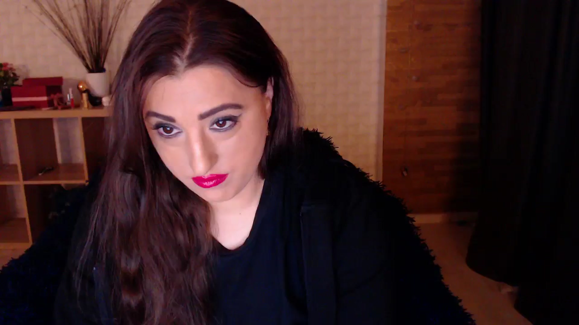 Gallery image thumbnail from HotRebbecca's myfreecams stream on, 10/26/2024, 02:54 image 8 of 20