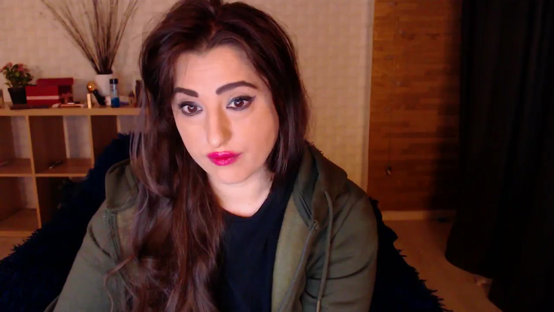 Gallery image thumbnail from HotRebbecca's myfreecams stream on, 10/27/2024, 04:33 image 14 of 20