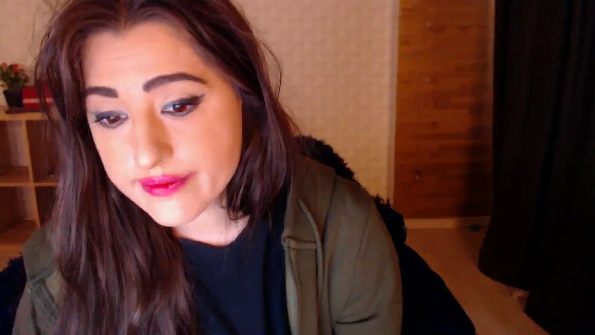 Gallery image thumbnail from HotRebbecca's myfreecams stream on, 10/27/2024, 05:54 image 16 of 20