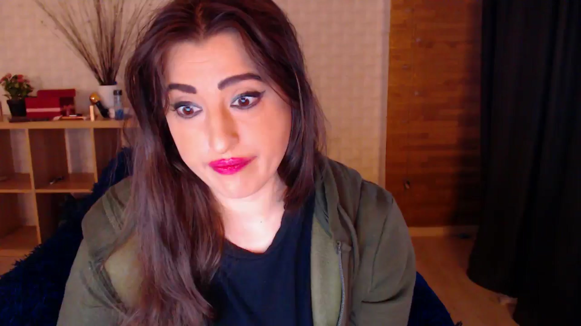 Gallery image thumbnail from HotRebbecca's myfreecams stream on, 10/27/2024, 05:54 image 6 of 20