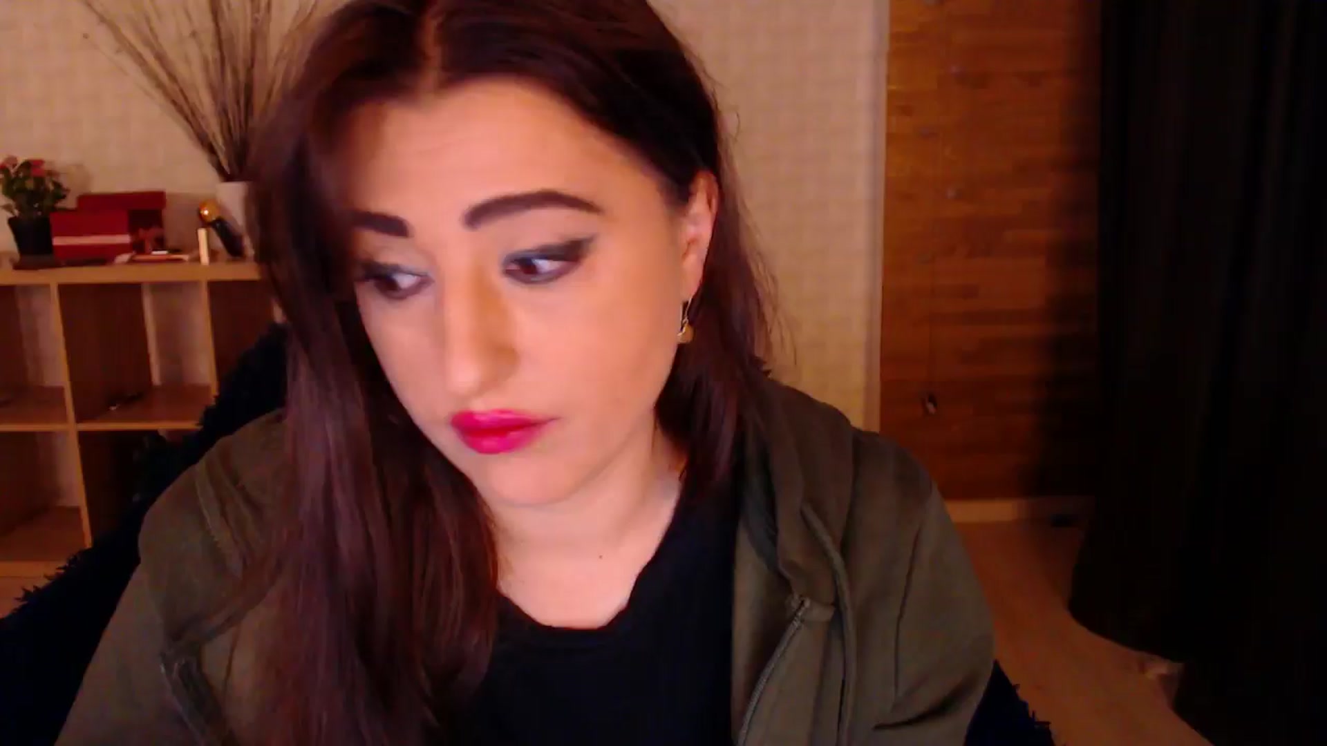 Gallery image thumbnail from HotRebbecca's myfreecams stream on, 10/27/2024, 05:54 image 2 of 20