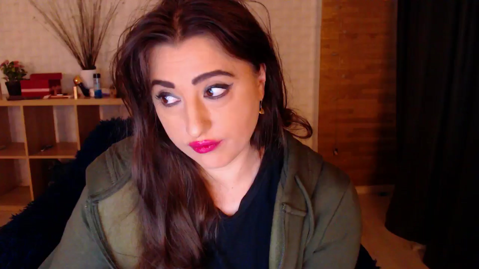 Gallery image thumbnail from HotRebbecca's myfreecams stream on, 10/27/2024, 05:54 image 11 of 20