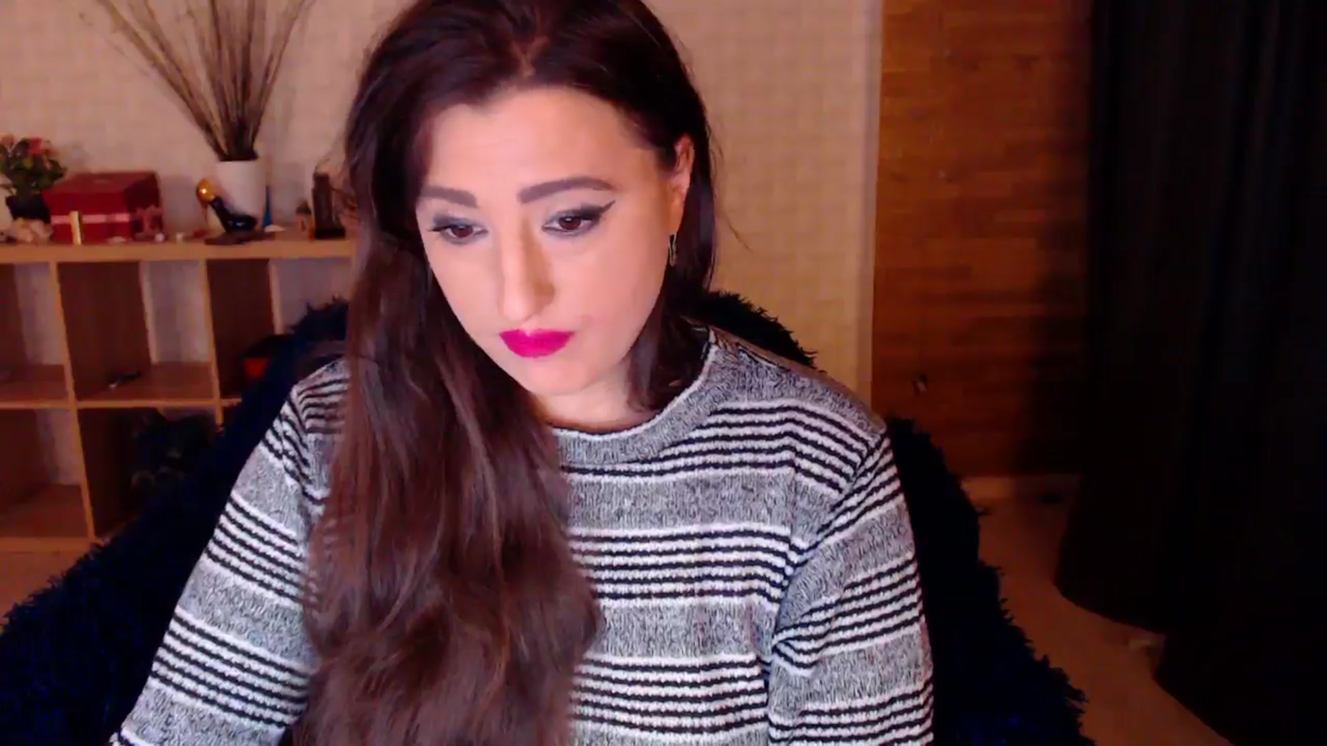 Gallery image thumbnail from HotRebbecca's myfreecams stream on, 10/29/2024, 04:37 image 18 of 20