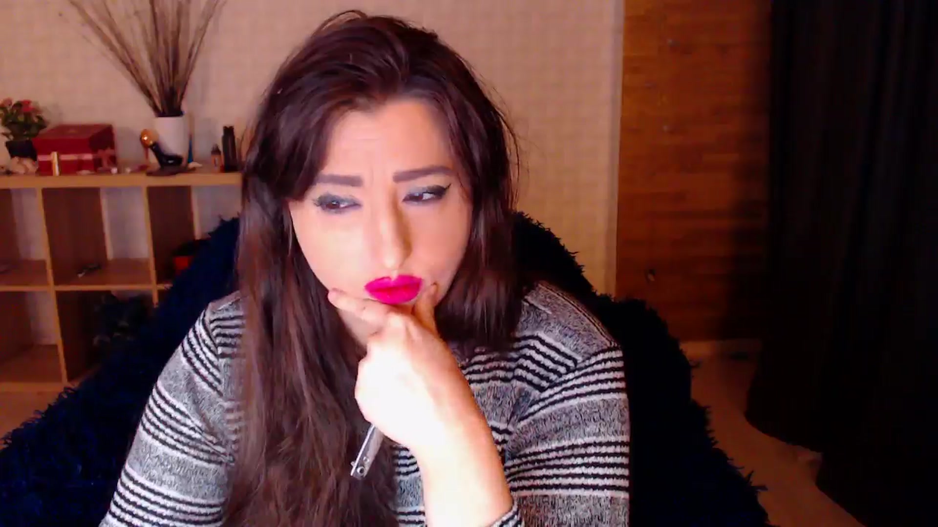 Gallery image thumbnail from HotRebbecca's myfreecams stream on, 10/29/2024, 04:37 image 12 of 20