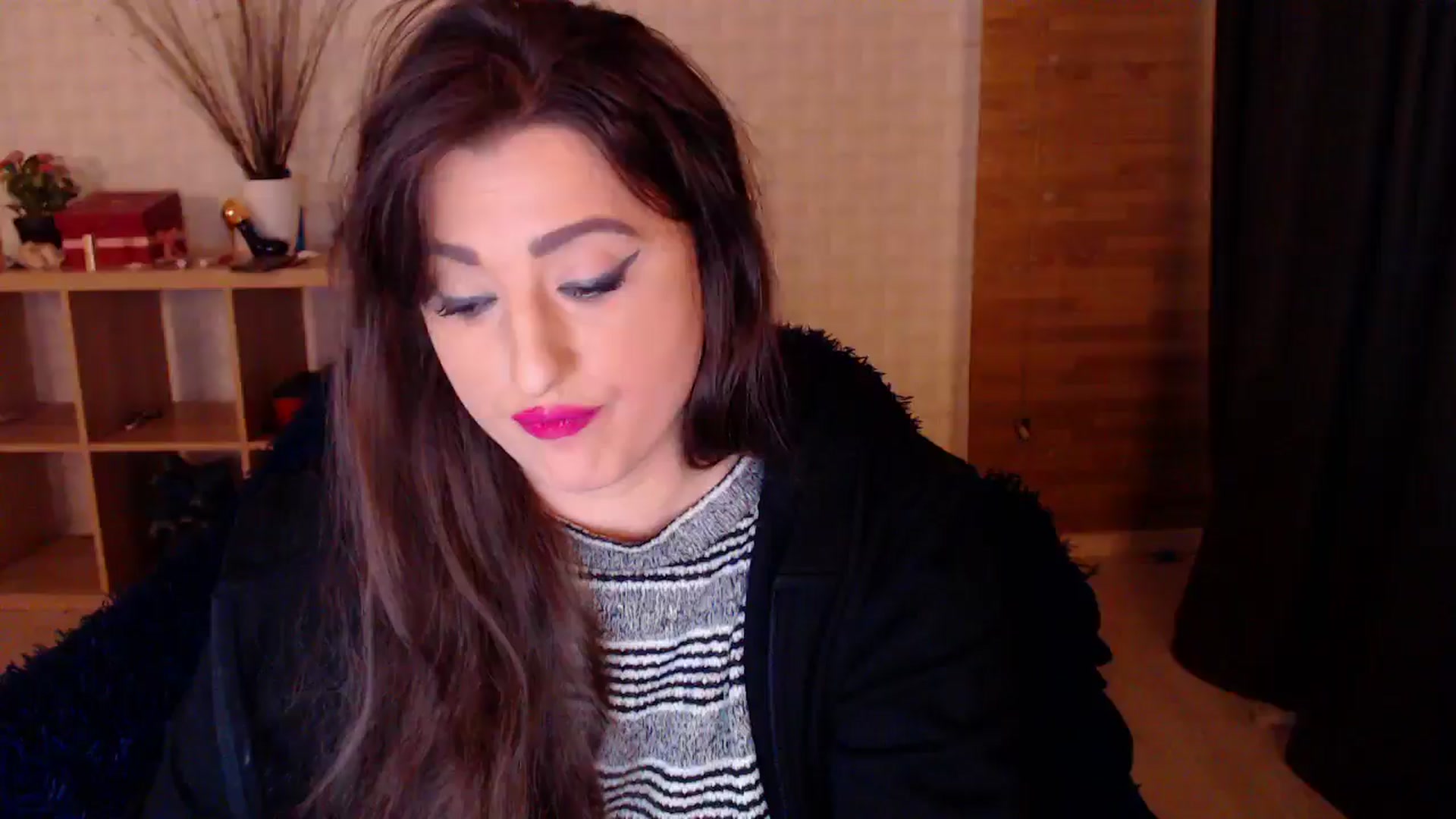 Gallery image thumbnail from HotRebbecca's myfreecams stream on, 10/29/2024, 06:24 image 10 of 20
