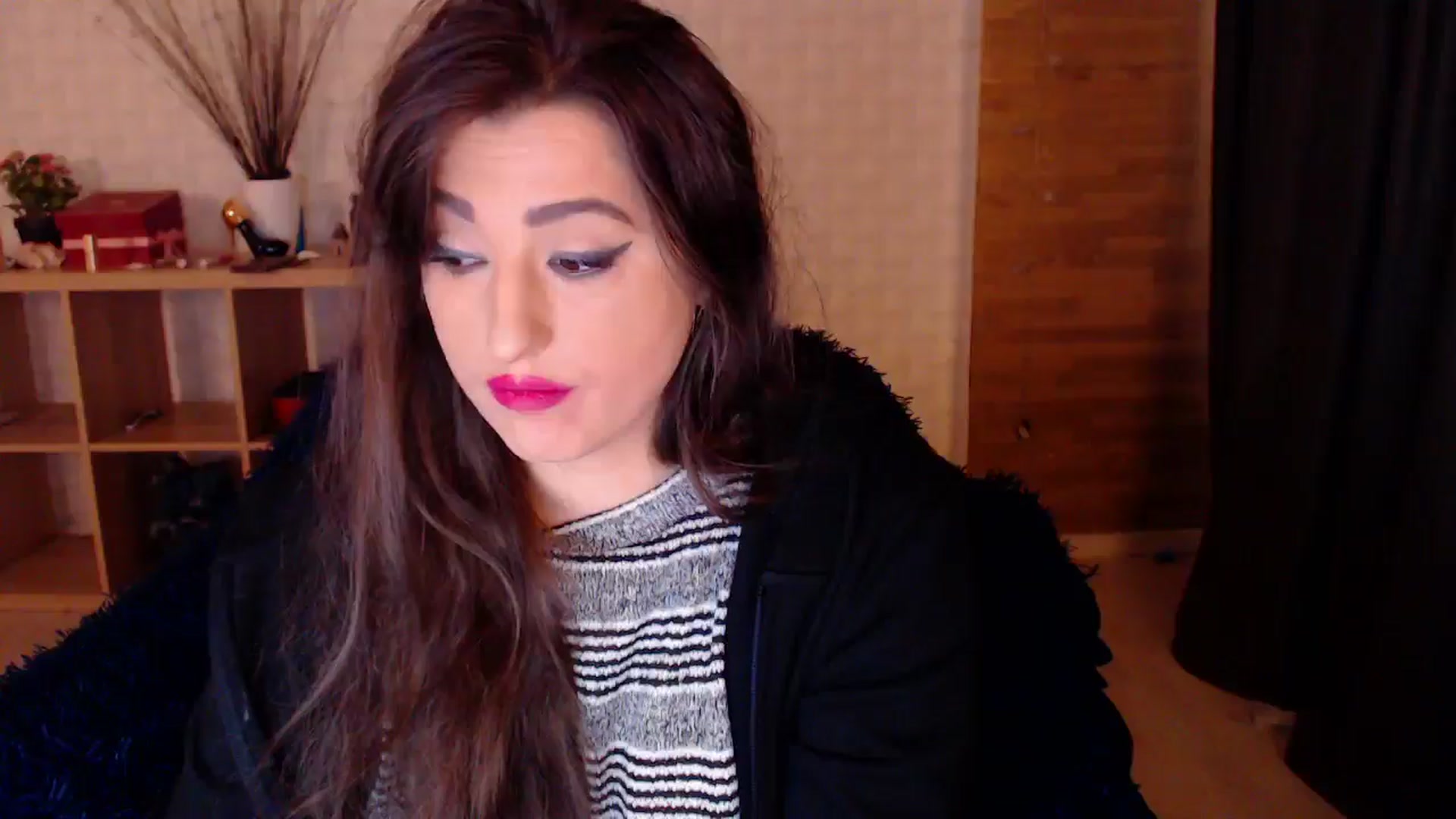 Gallery image thumbnail from HotRebbecca's myfreecams stream on, 10/29/2024, 06:24 image 12 of 20