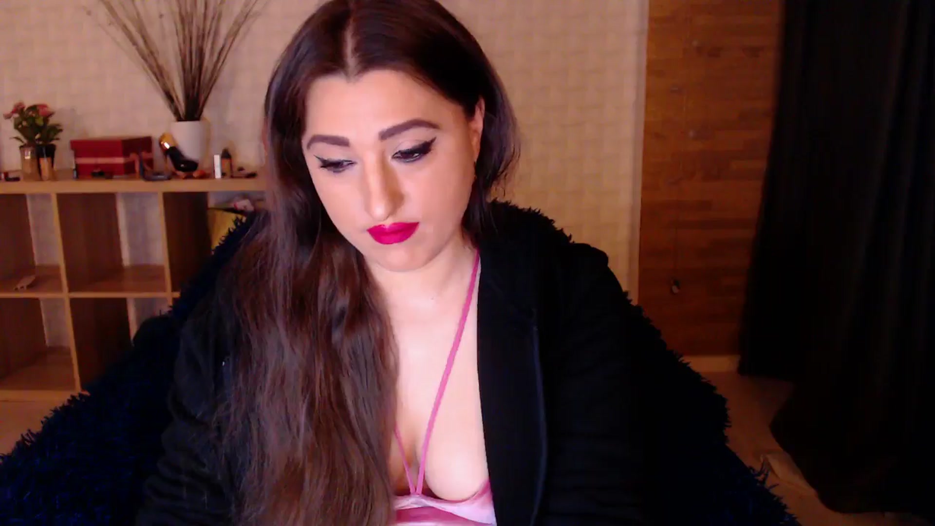 Gallery image thumbnail from HotRebbecca's myfreecams stream on, 11/01/2024, 21:54 image 10 of 20