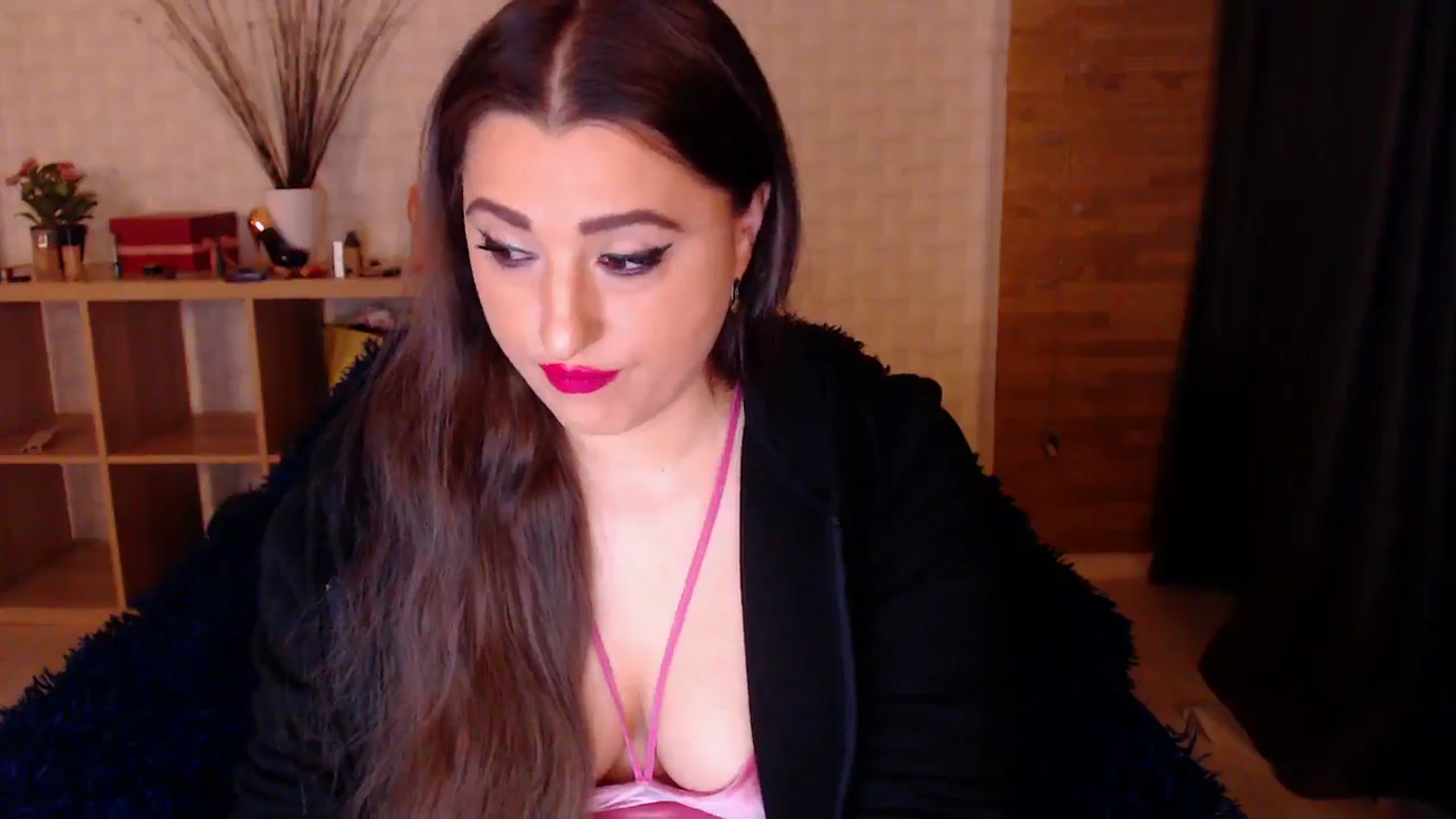 Gallery image thumbnail from HotRebbecca's myfreecams stream on, 11/01/2024, 21:54 image 4 of 20