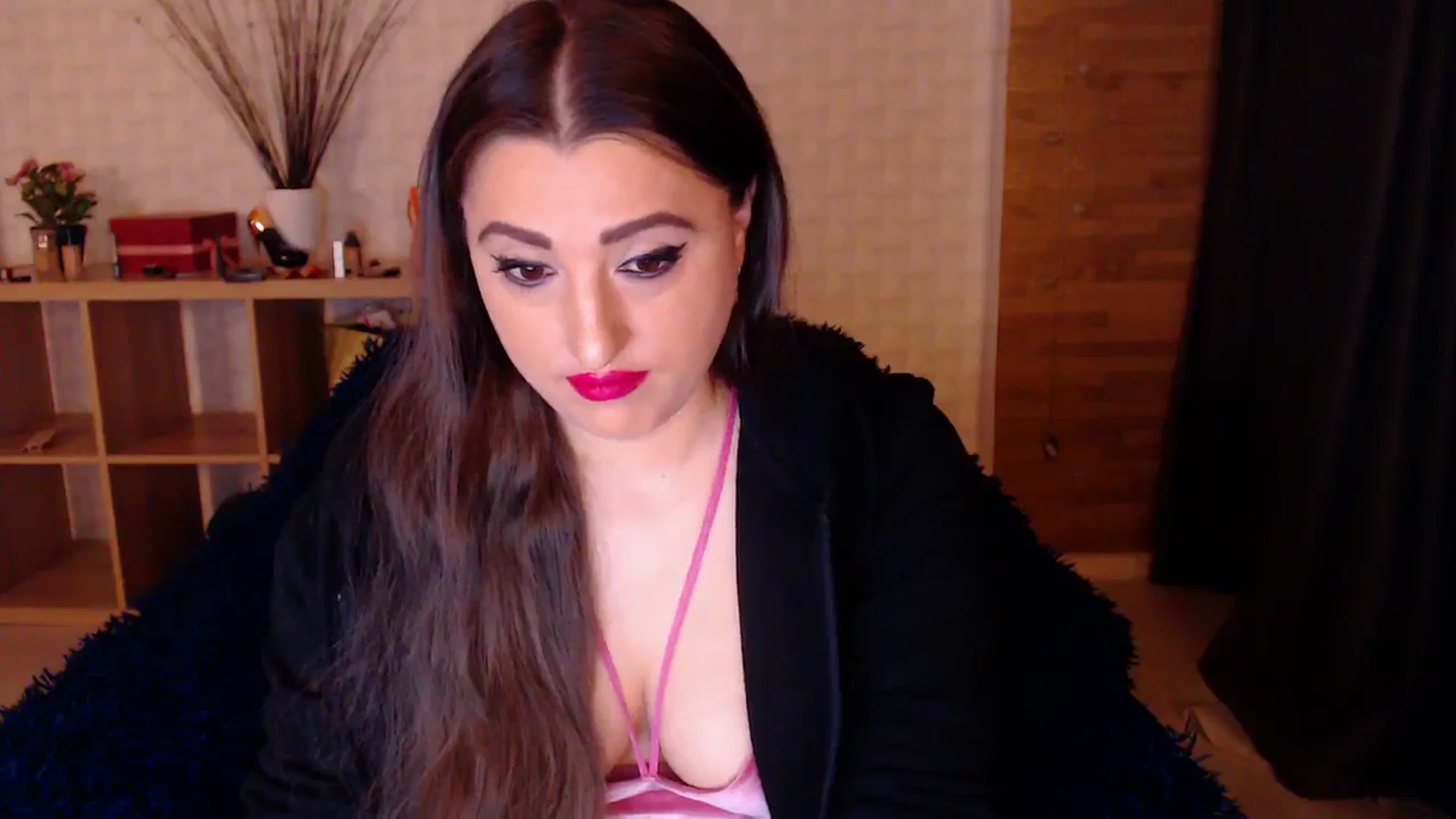 Gallery image thumbnail from HotRebbecca's myfreecams stream on, 11/01/2024, 21:54 image 7 of 20