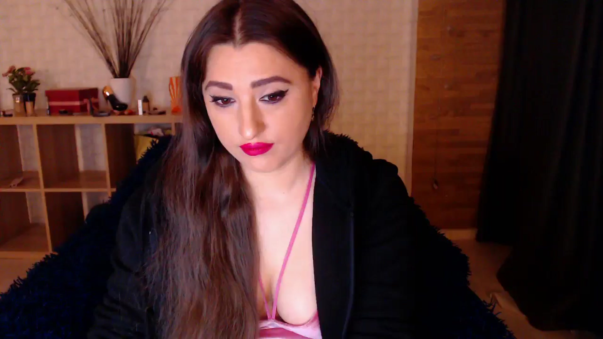 Gallery image thumbnail from HotRebbecca's myfreecams stream on, 11/01/2024, 21:54 image 12 of 20