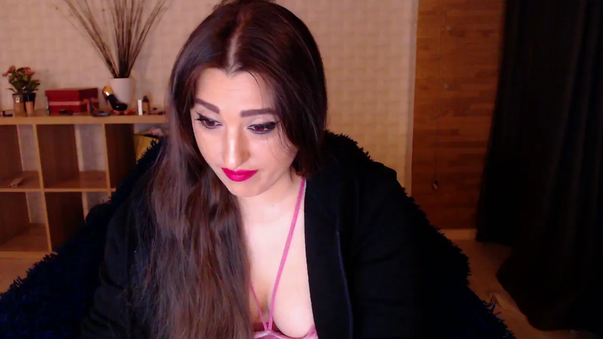 Gallery image thumbnail from HotRebbecca's myfreecams stream on, 11/01/2024, 21:54 image 16 of 20