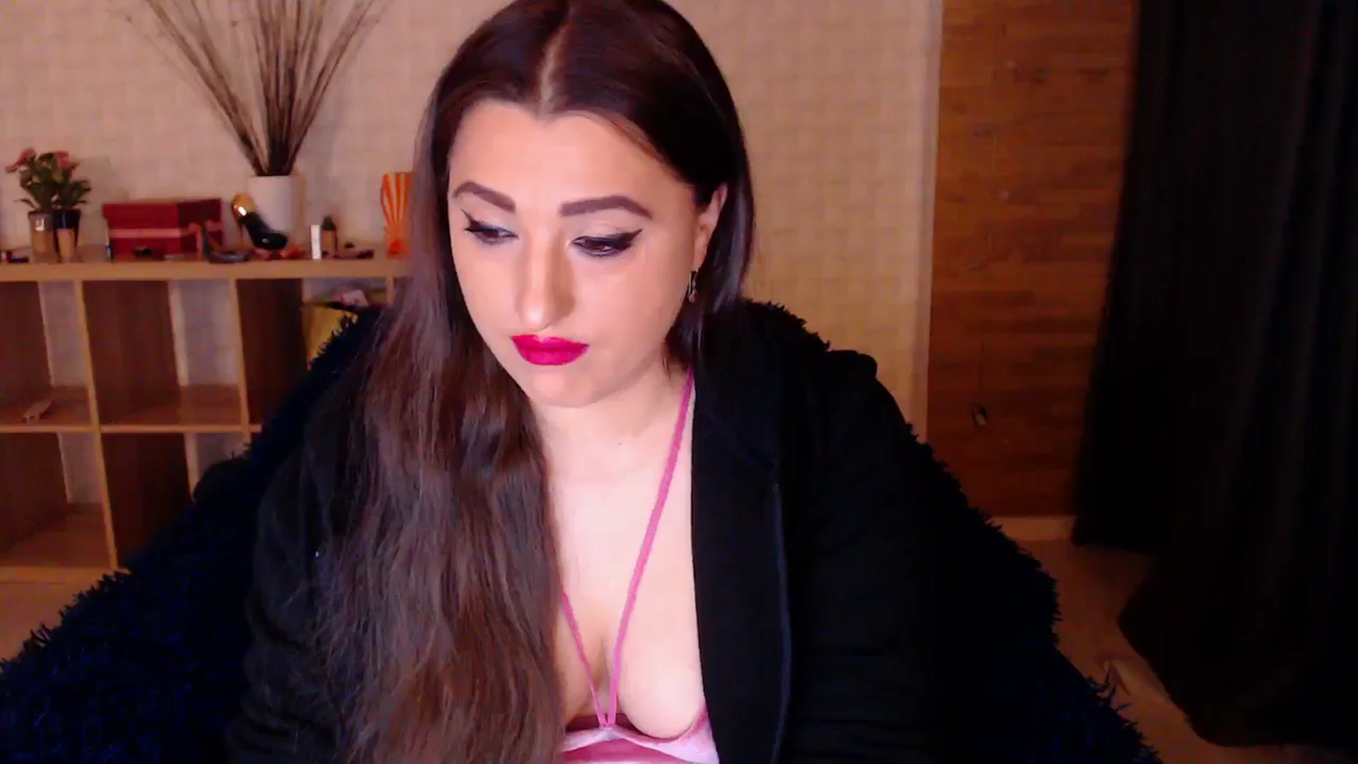 Gallery image thumbnail from HotRebbecca's myfreecams stream on, 11/01/2024, 21:54 image 6 of 20