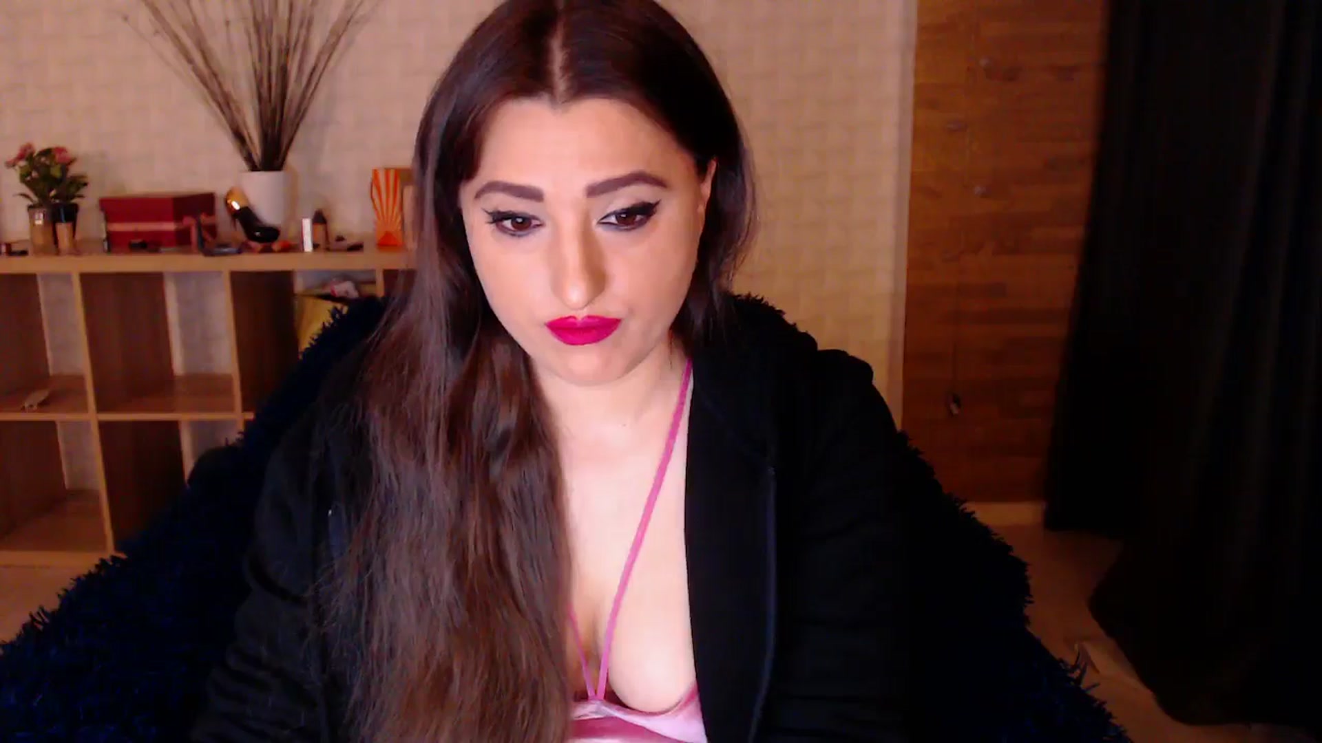 Gallery image thumbnail from HotRebbecca's myfreecams stream on, 11/01/2024, 21:54 image 13 of 20