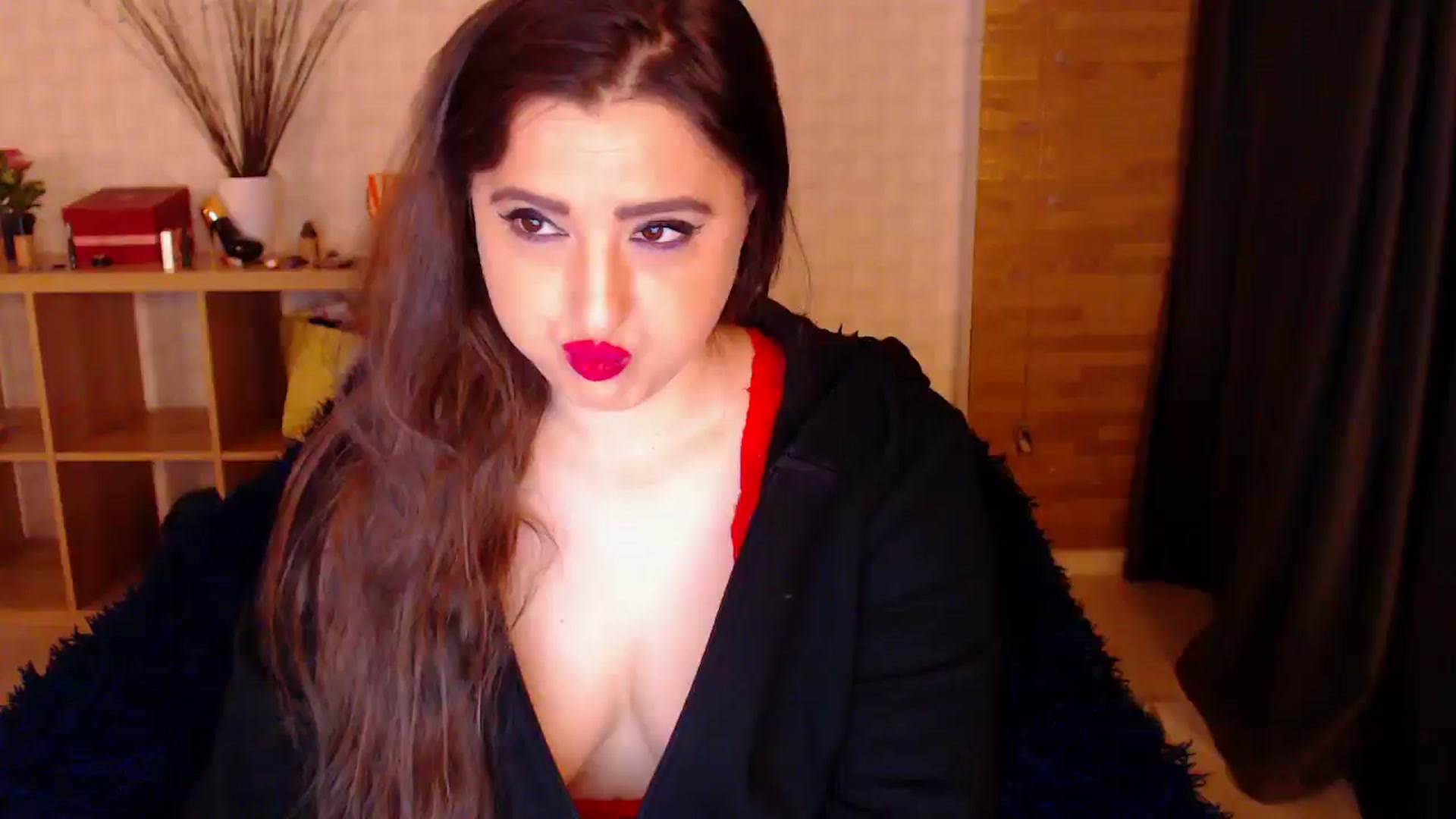 Gallery image thumbnail from HotRebbecca's myfreecams stream on, 11/03/2024, 03:26 image 7 of 20