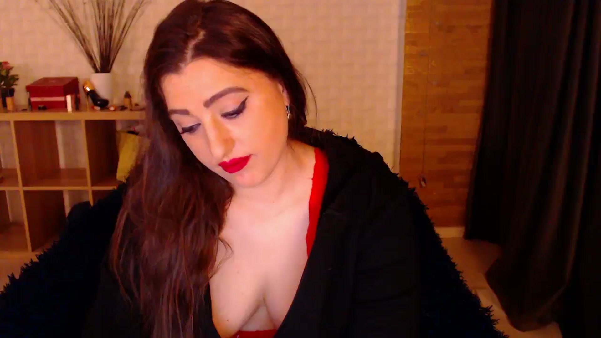 Gallery image thumbnail from HotRebbecca's myfreecams stream on, 11/03/2024, 03:26 image 13 of 20