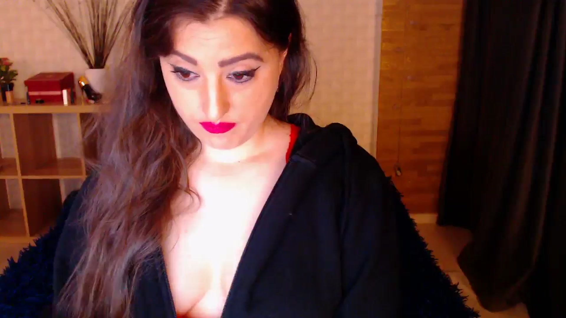 Gallery image thumbnail from HotRebbecca's myfreecams stream on, 11/03/2024, 03:52 image 11 of 20