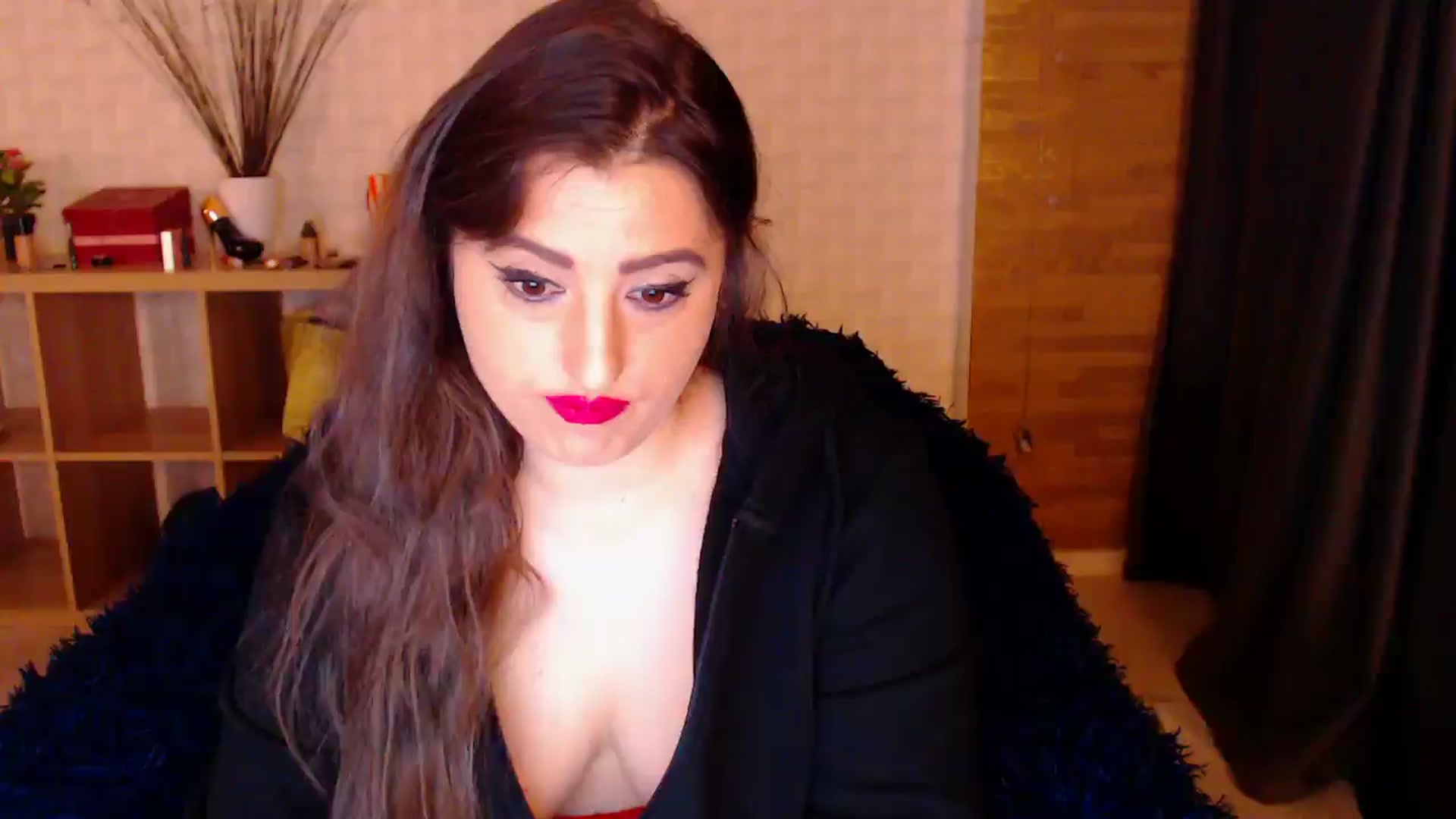 Gallery image thumbnail from HotRebbecca's myfreecams stream on, 11/03/2024, 03:52 image 7 of 20