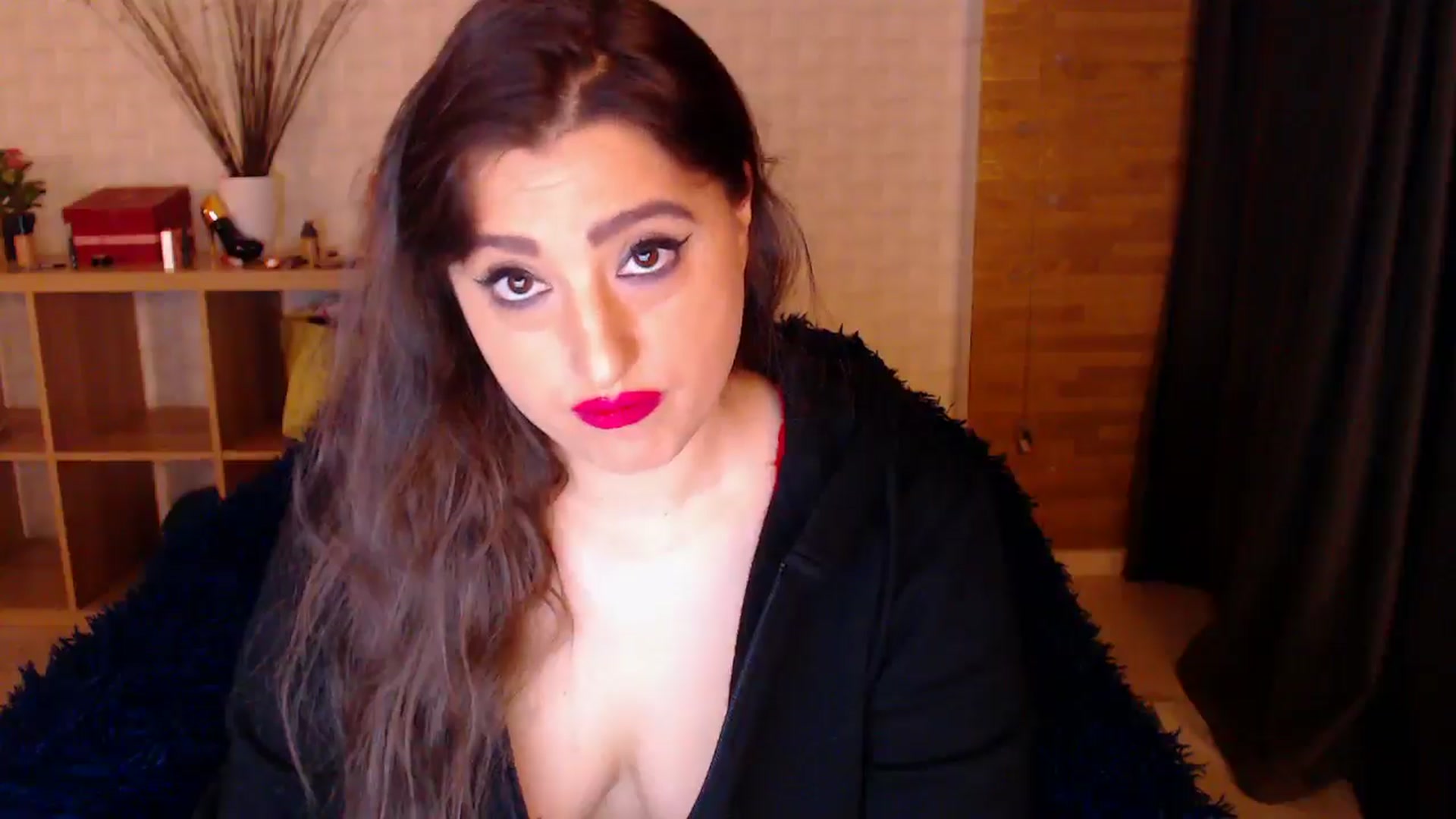 Gallery image thumbnail from HotRebbecca's myfreecams stream on, 11/03/2024, 03:52 image 5 of 20